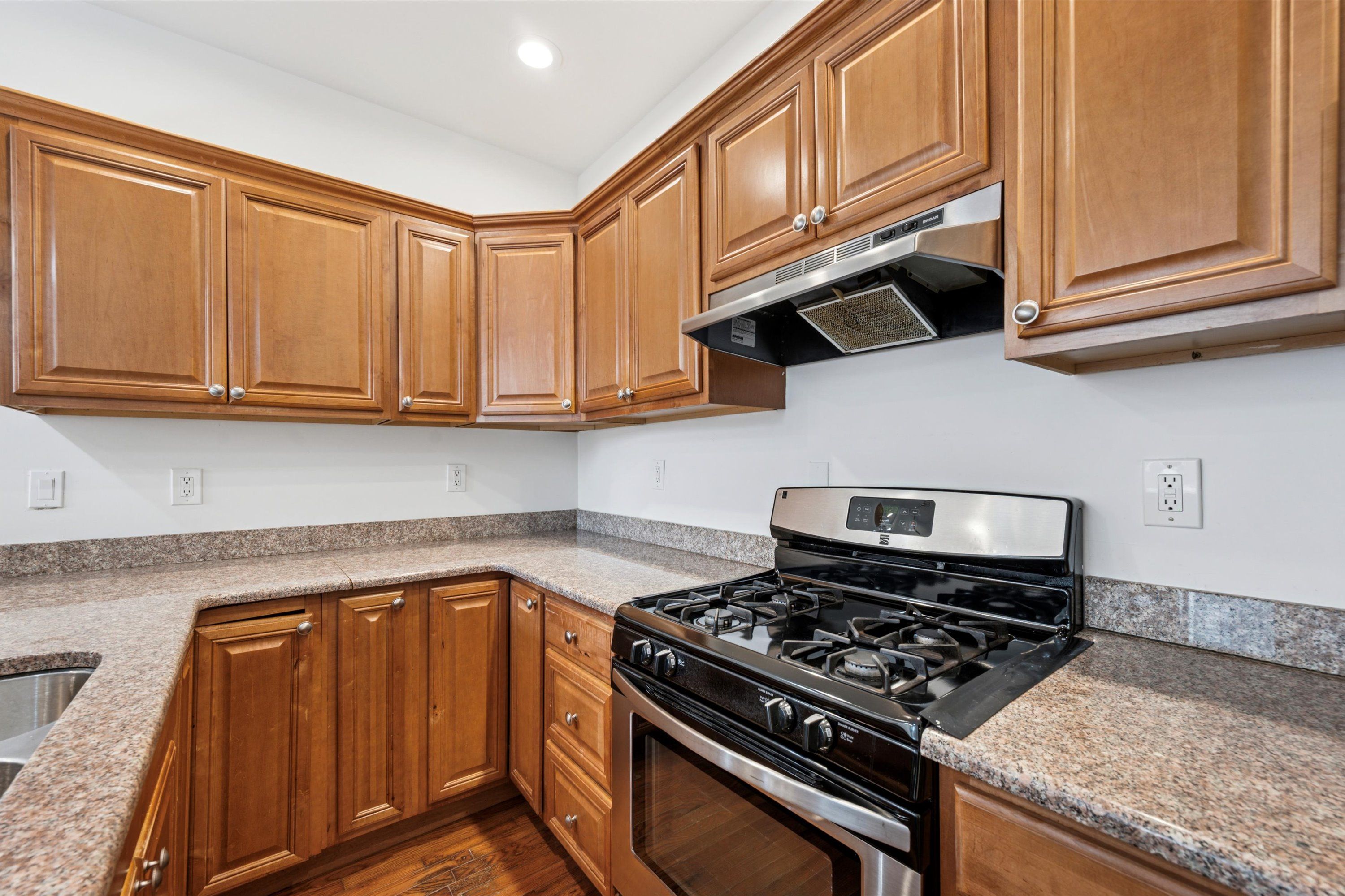 1629 GERMANTOWN AVE Unit 1