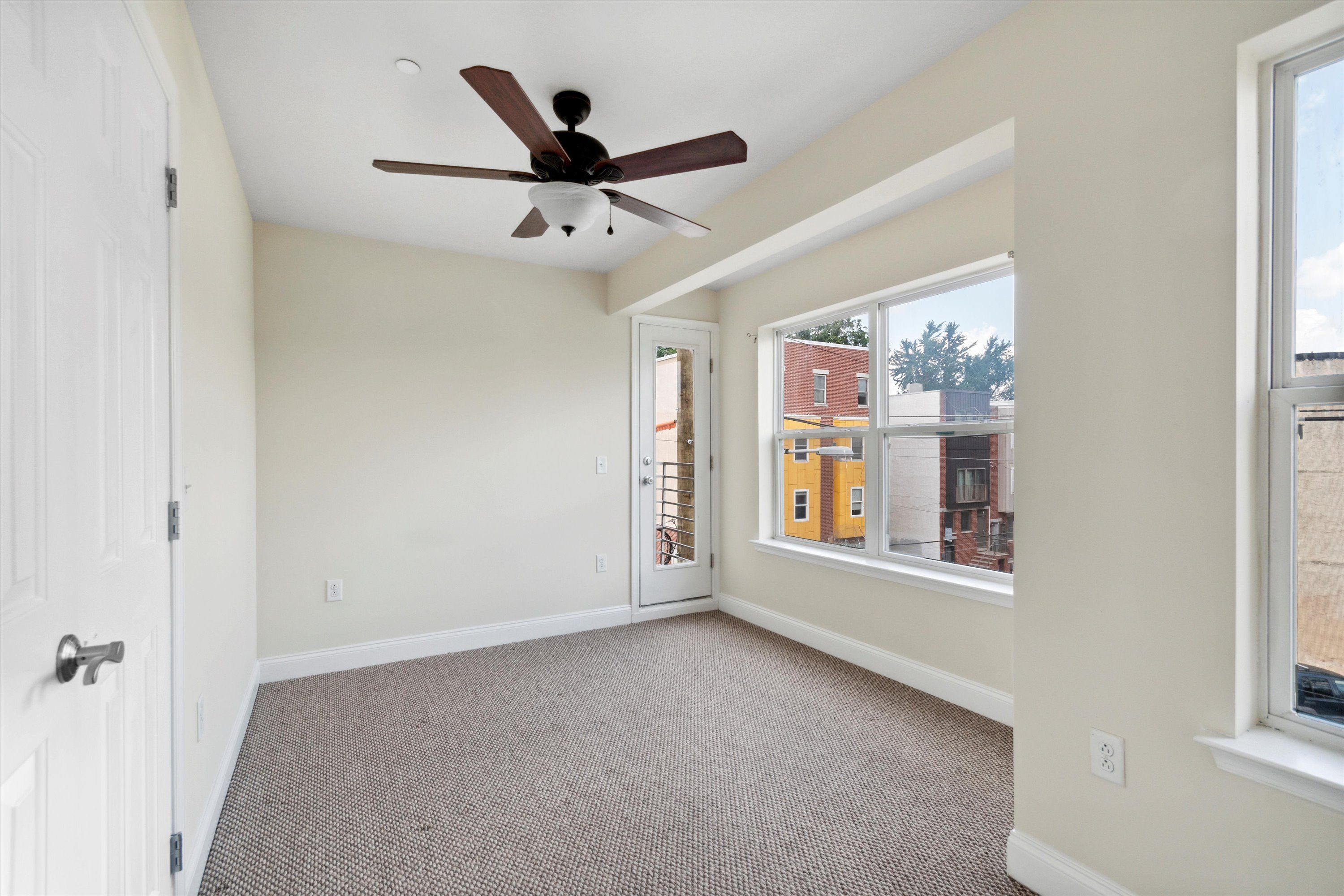 1955 N 18TH ST Unit B