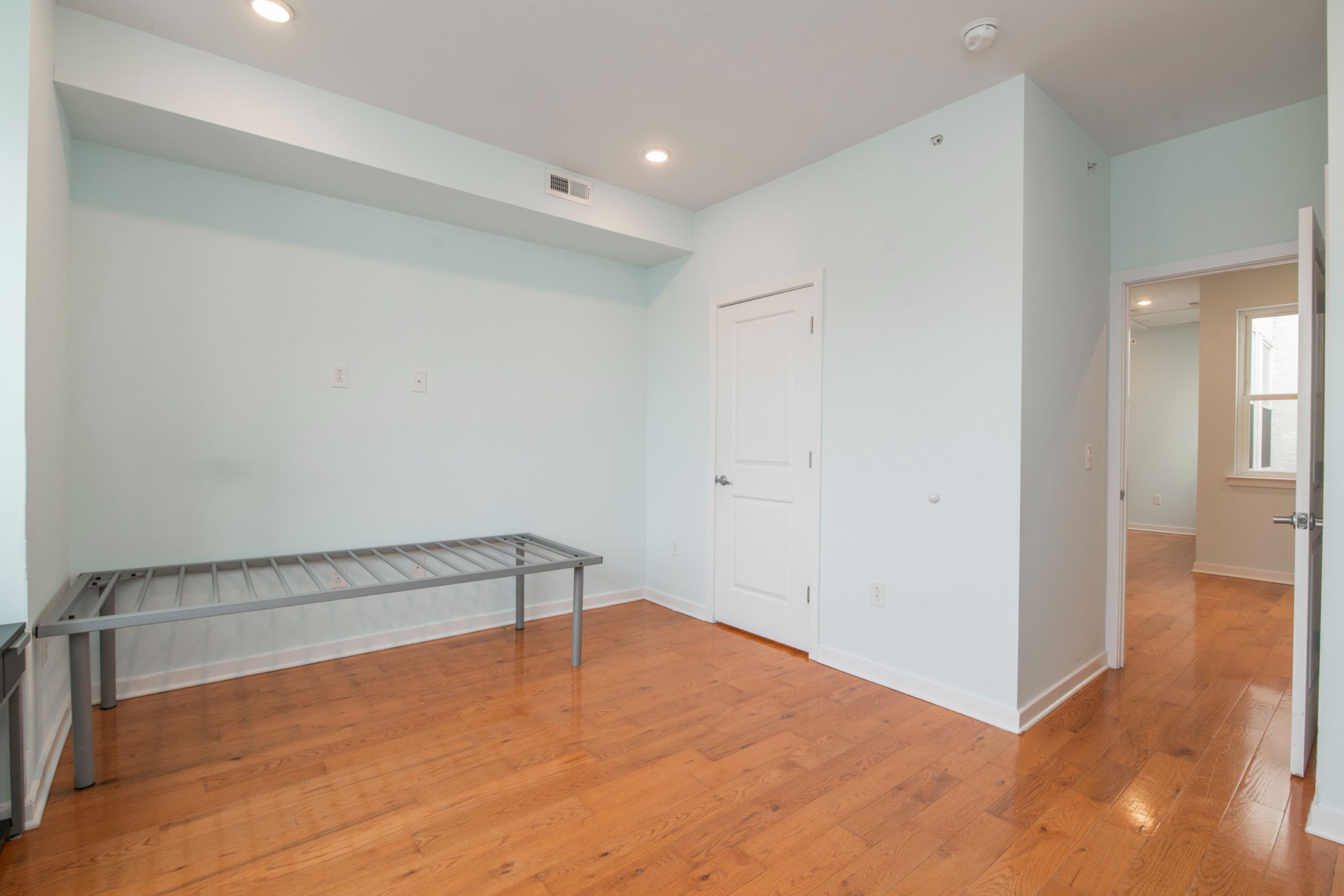 1517 SEYBERT ST Unit 2
