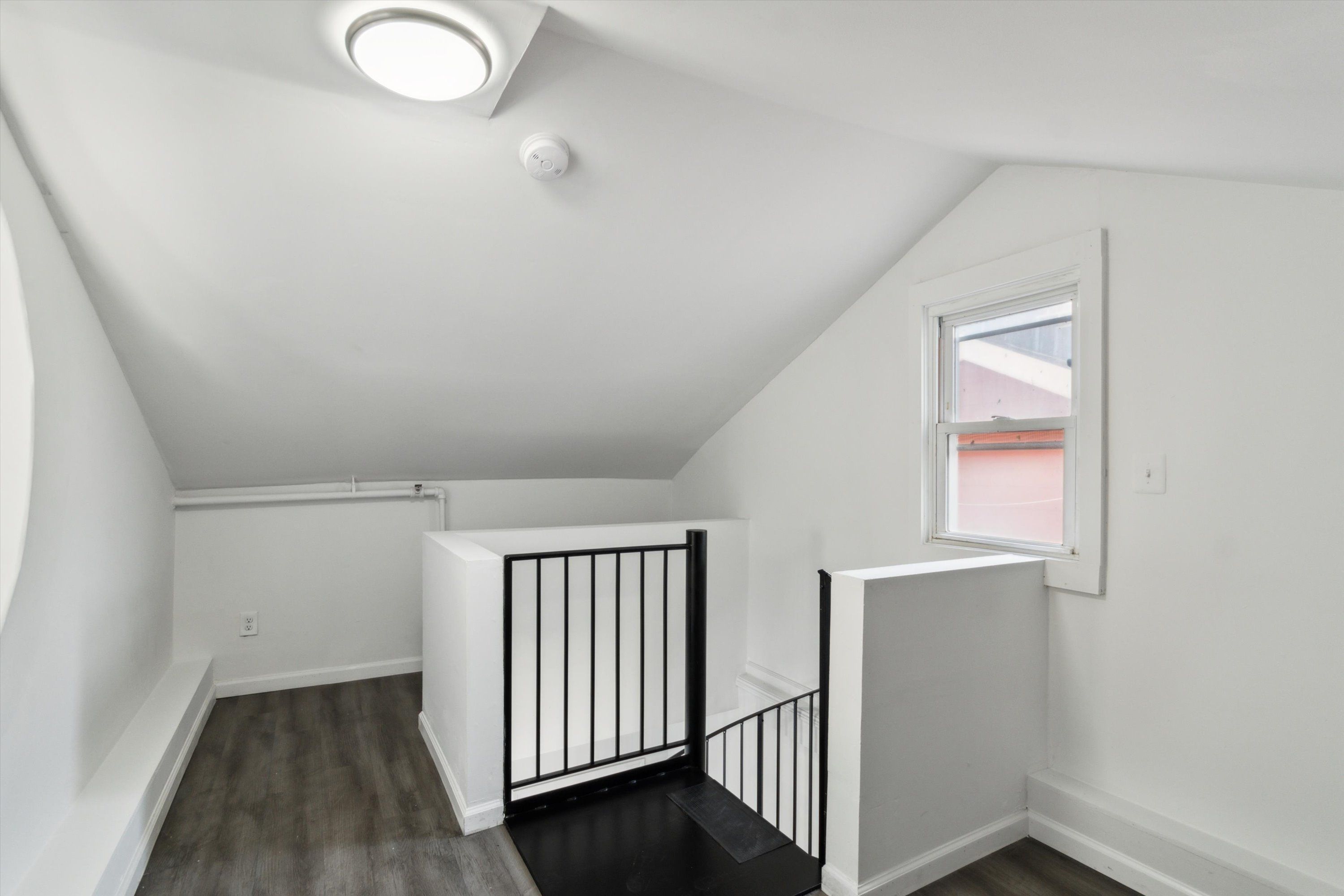 152 NASSAU ST Unit 2