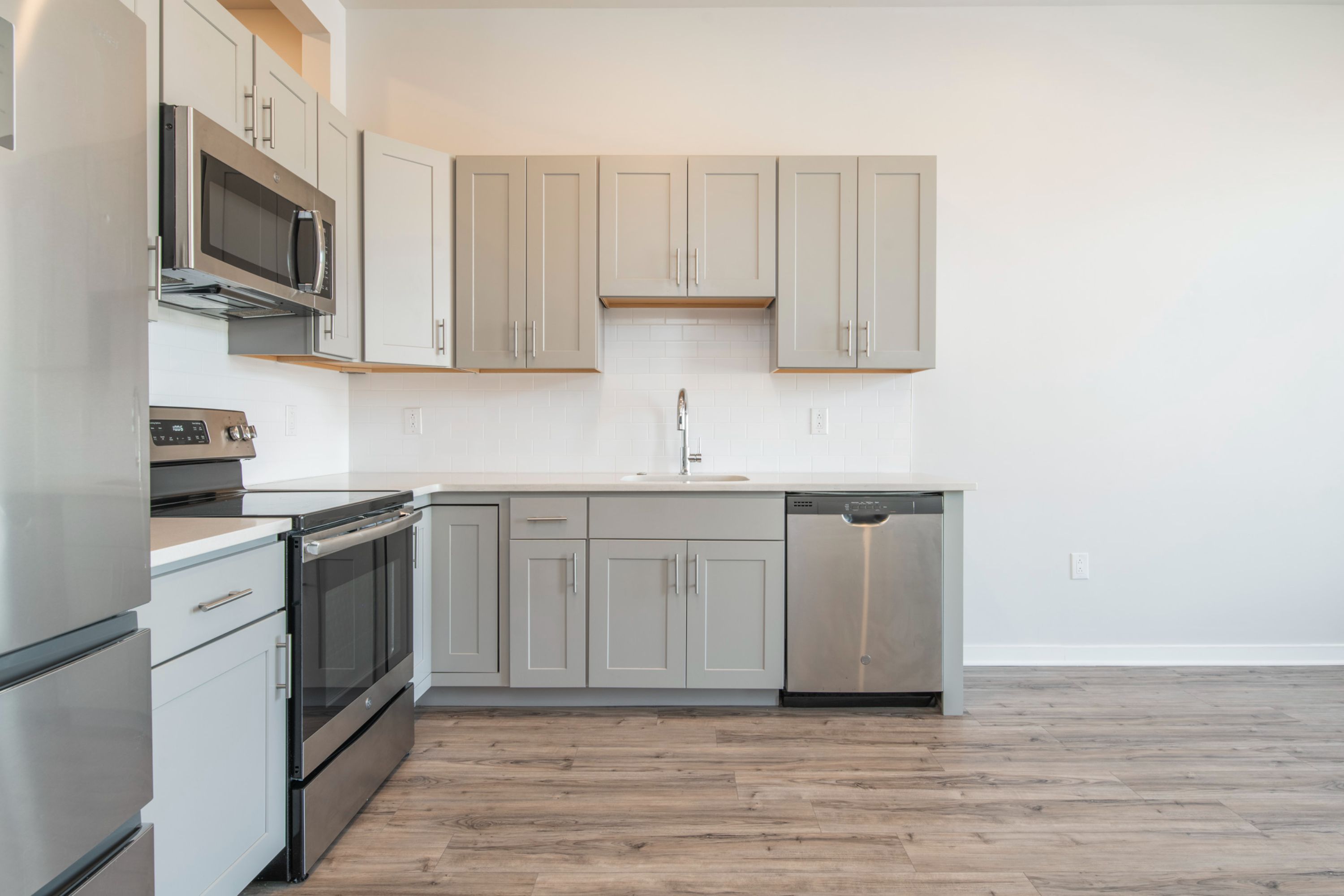 1143 N 3rd St Unit 202