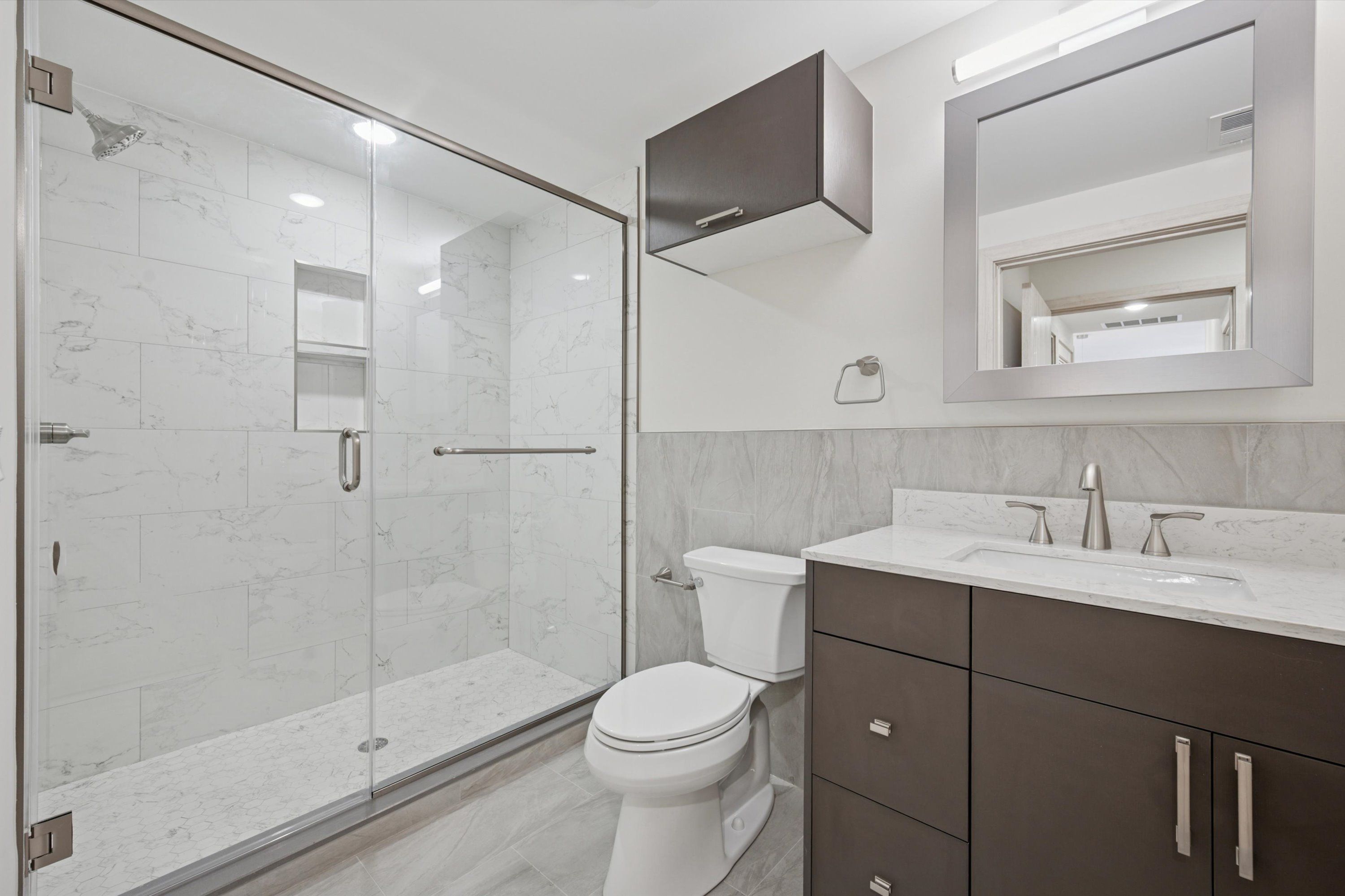 3729 LANCASTER AVE Unit 202