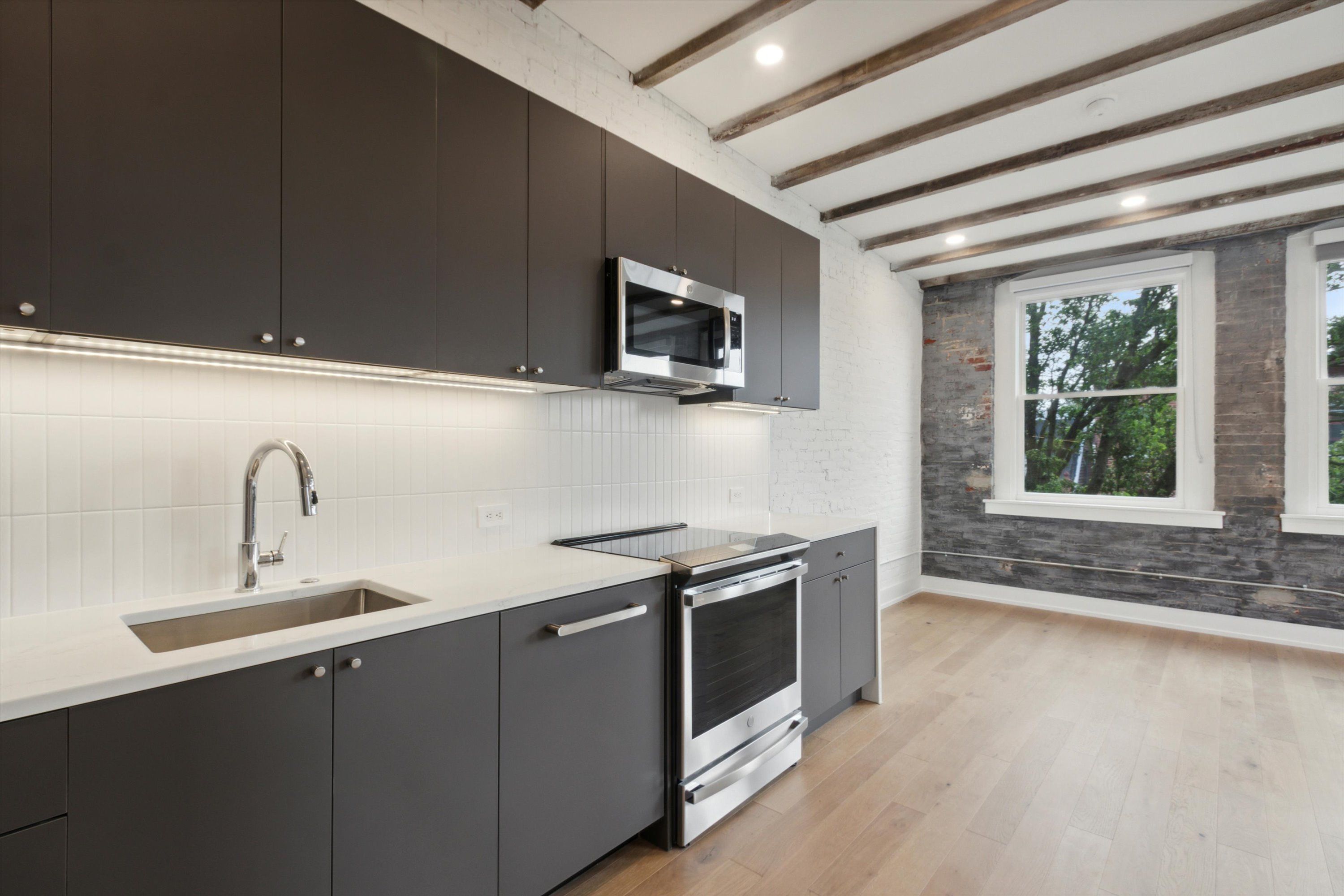 1216 Shackamaxon St Unit 301