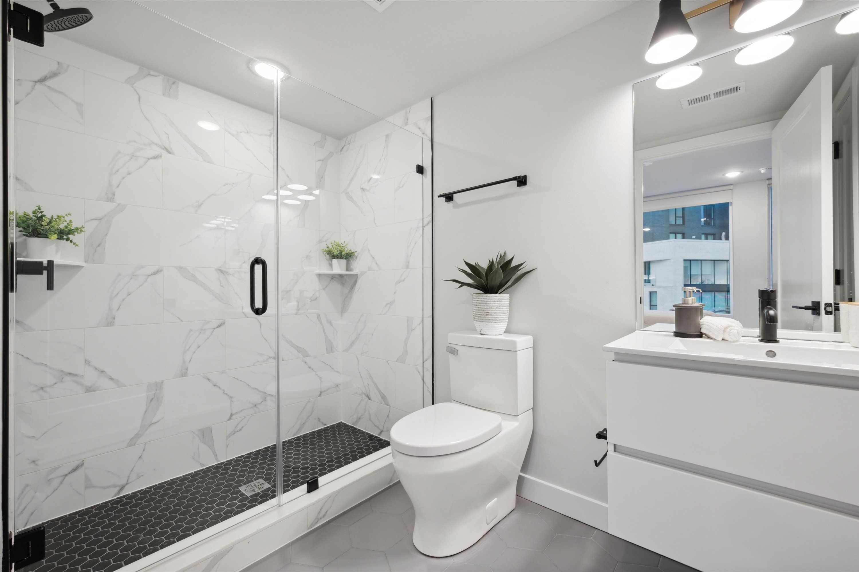 1102 GERMANTOWN AVENUE Unit 401