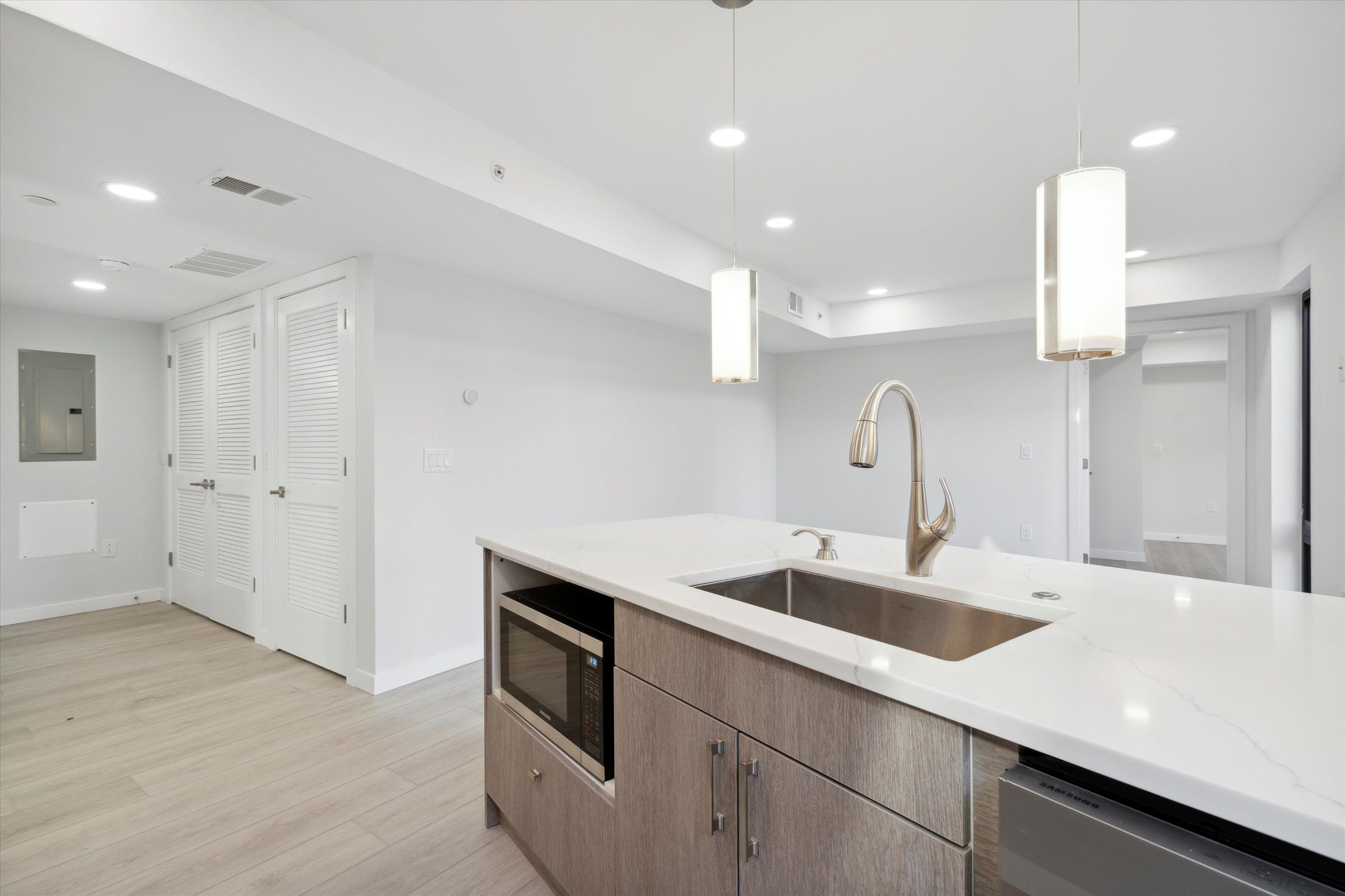 3804 Lancaster Ave Unit 302