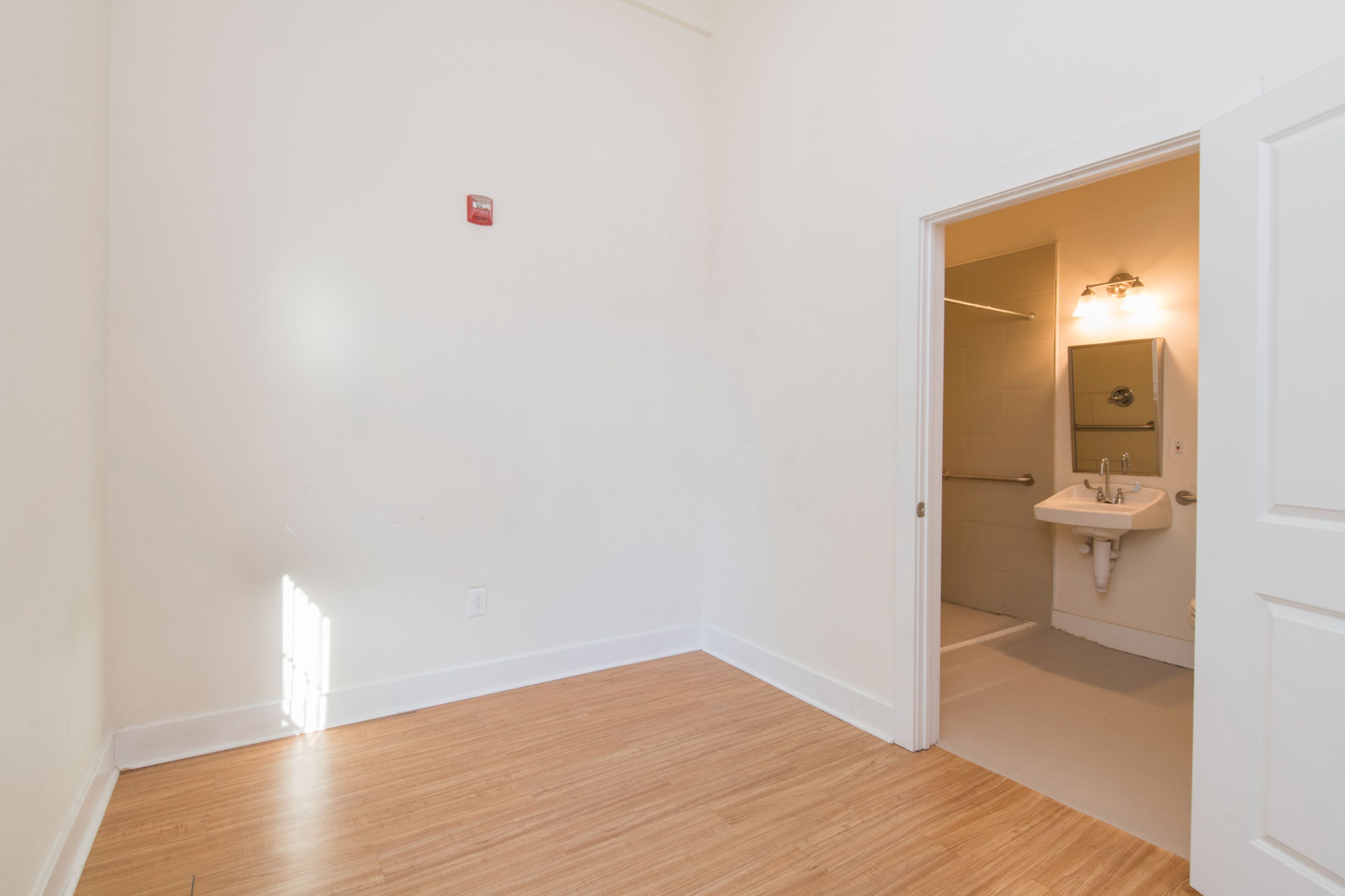 3835-37 HAMILTON ST Unit 2