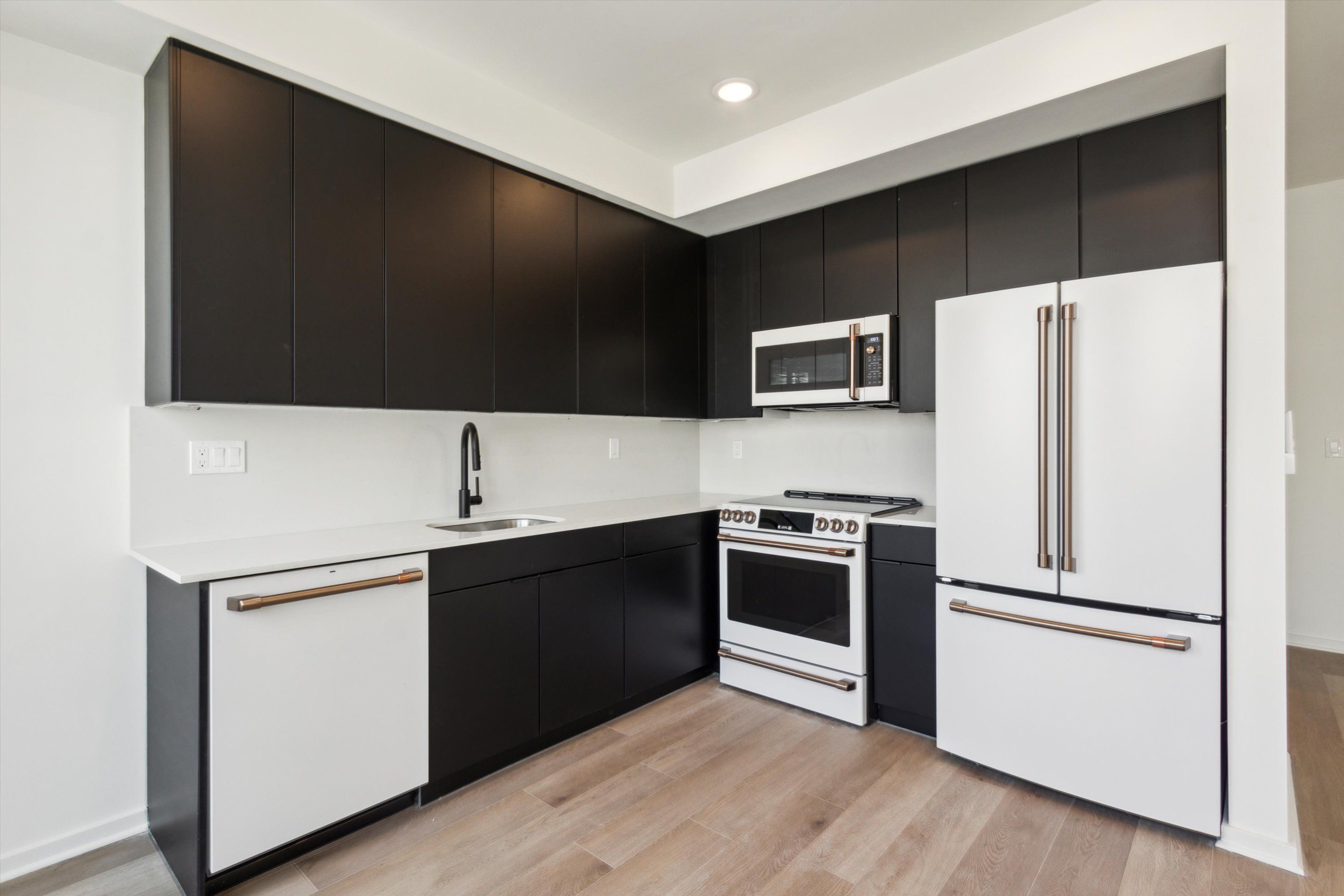 225 N 12TH ST Unit 602