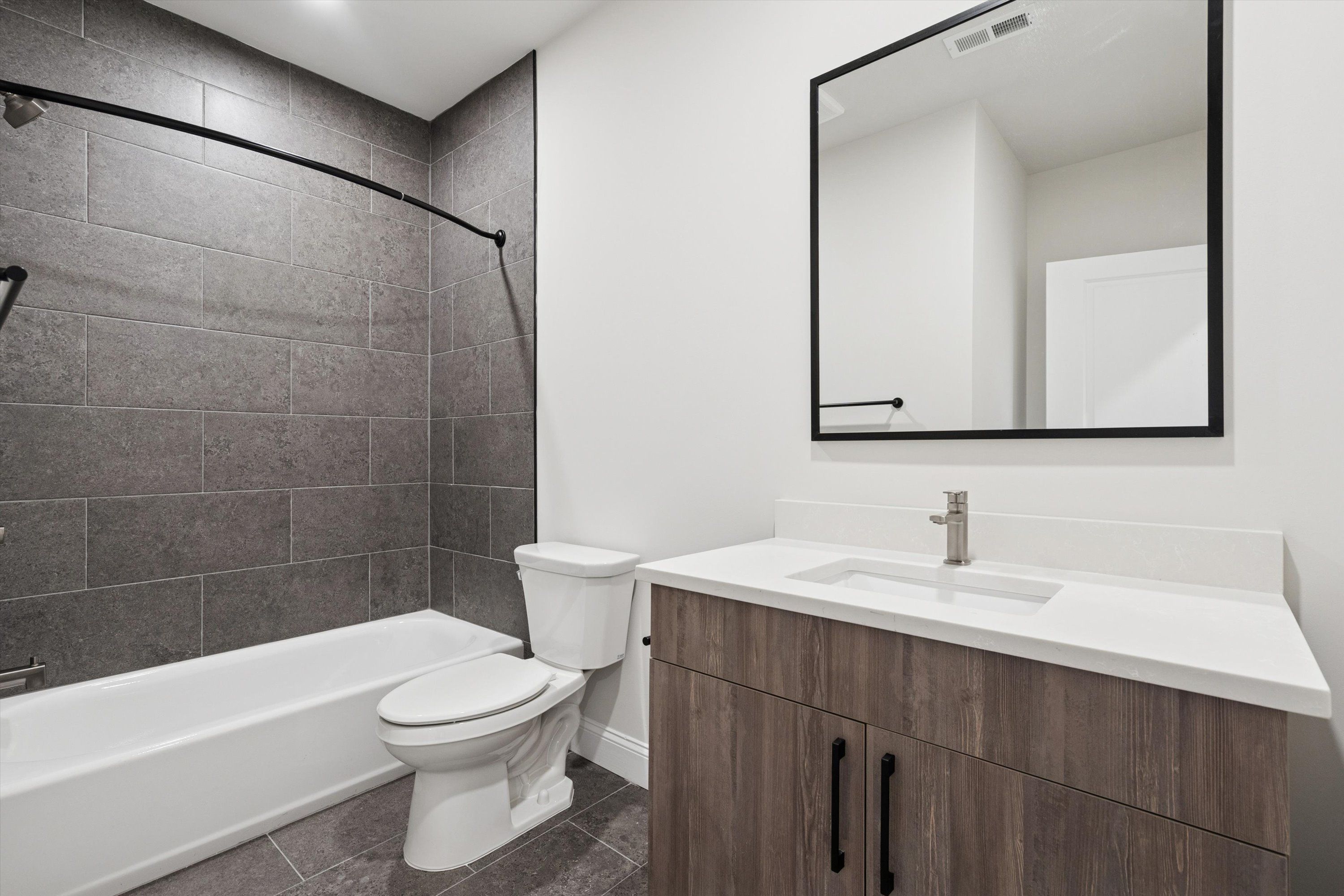 2153 E LEHIGH AVE Unit 312