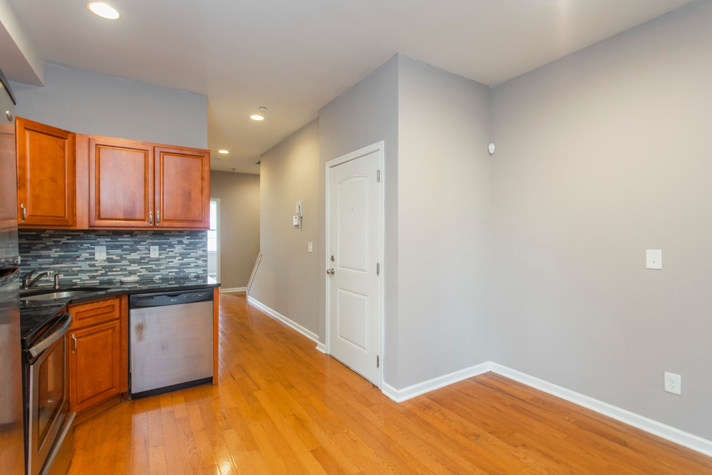 1835 WILLINGTON ST Unit 2