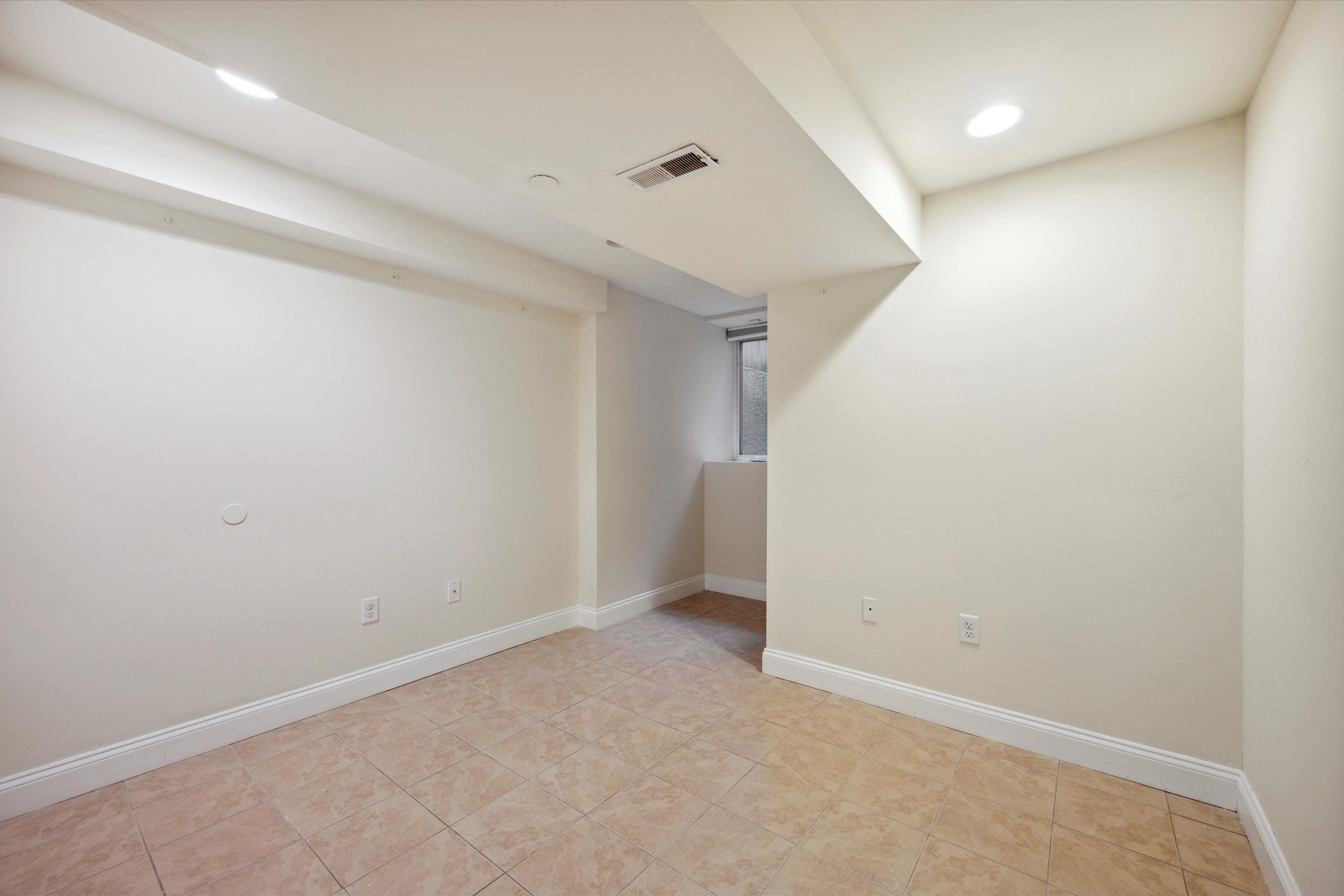 1705 ARLINGTON ST Unit A