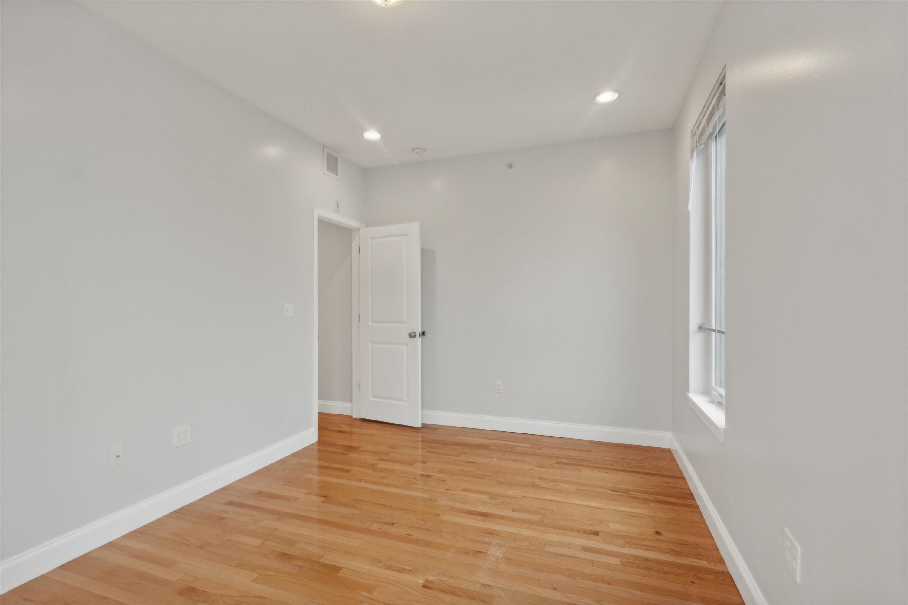 1856 N 17TH ST Unit 3