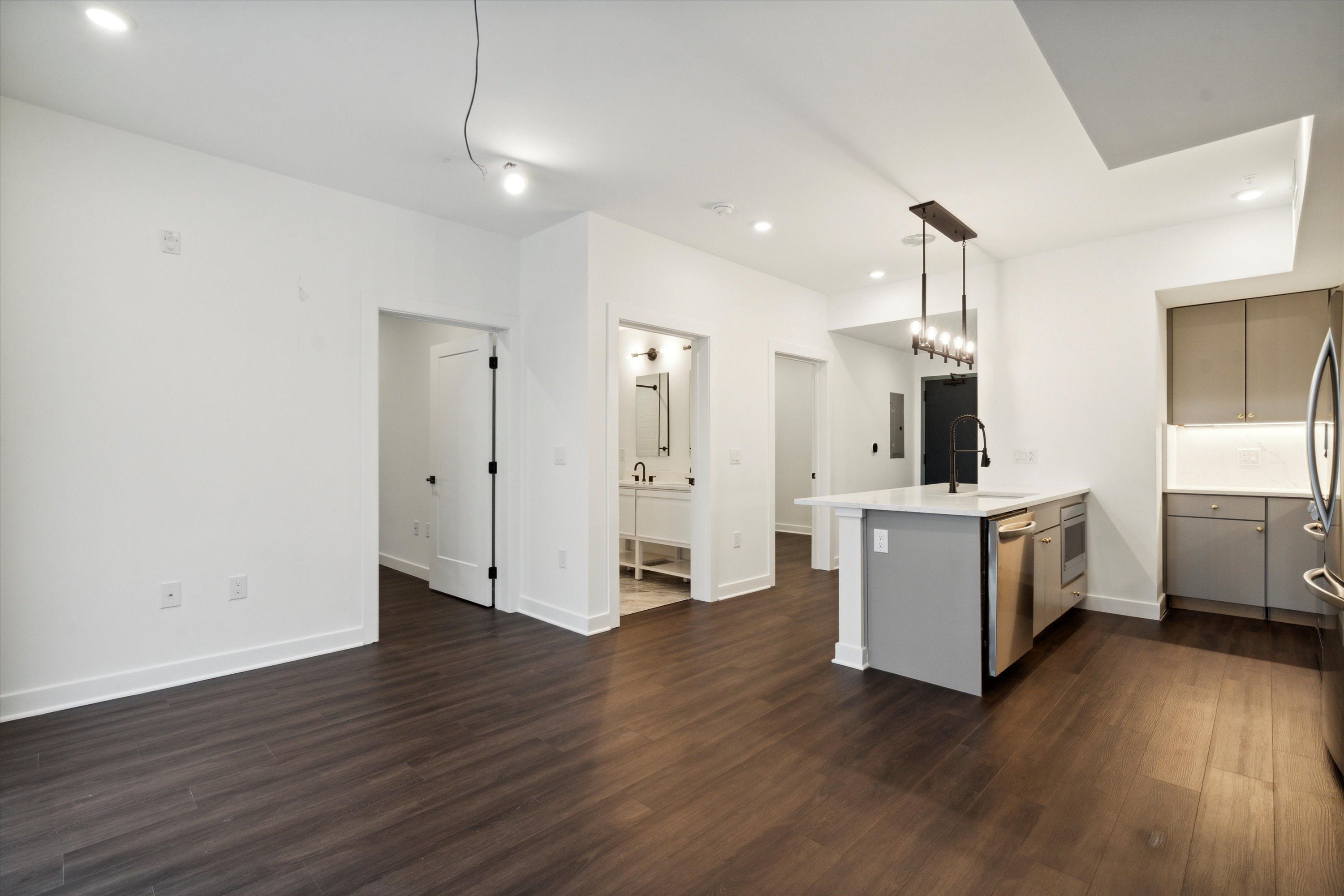 2636 E YORK ST Unit 208