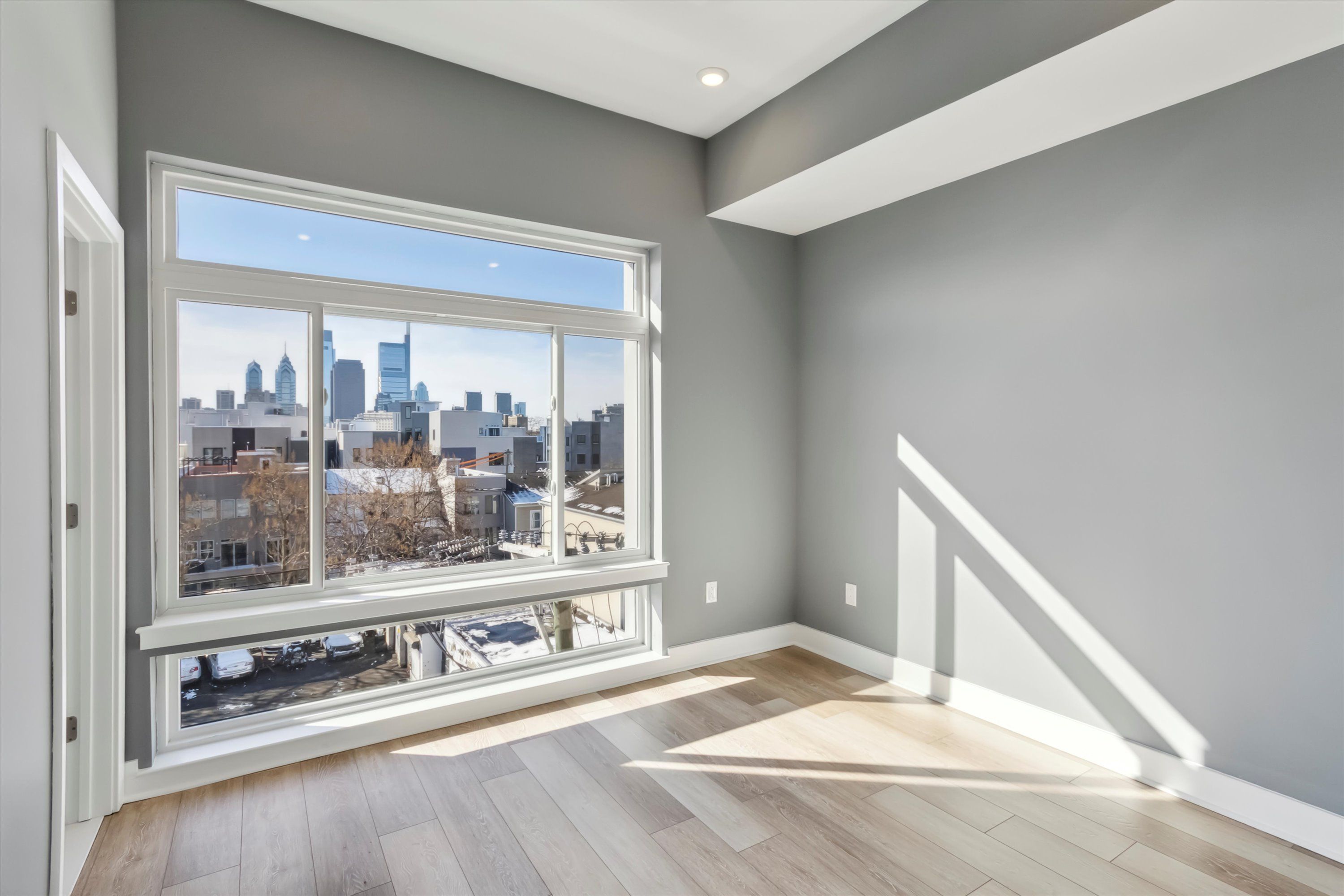 1615 POPLAR ST Unit 5