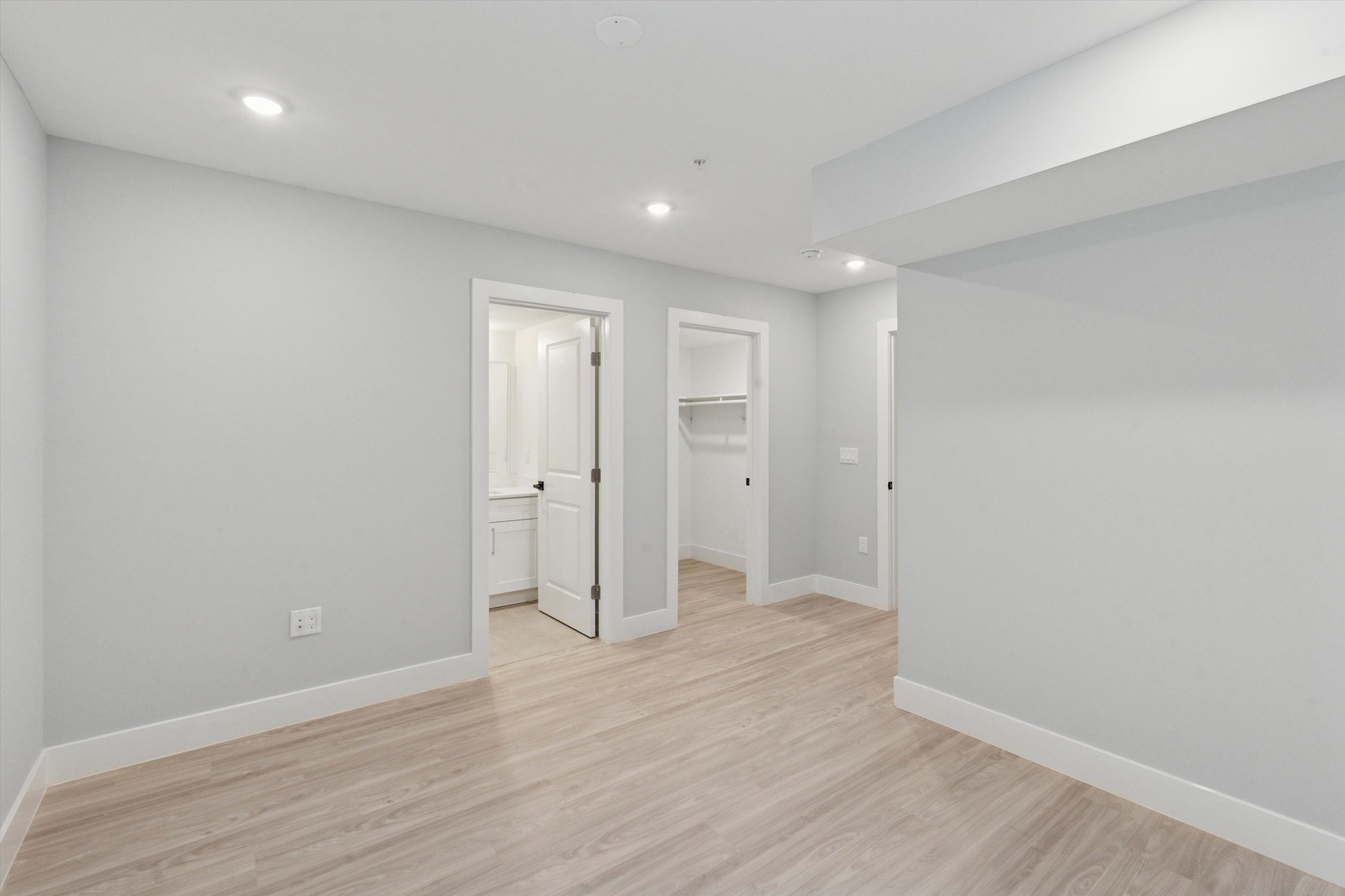 2401 N 2ND St Unit H1