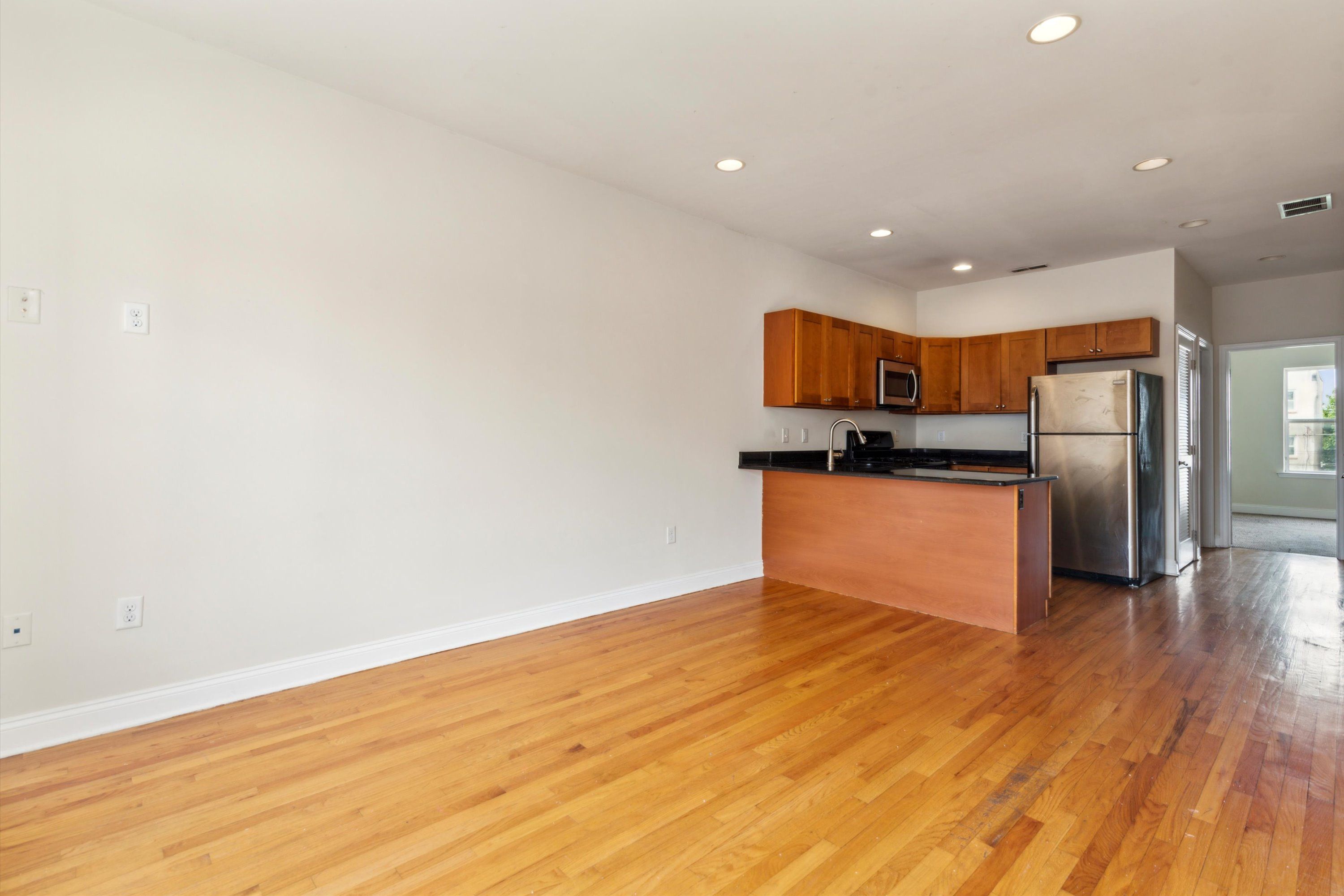 1705 ARLINGTON ST Unit B