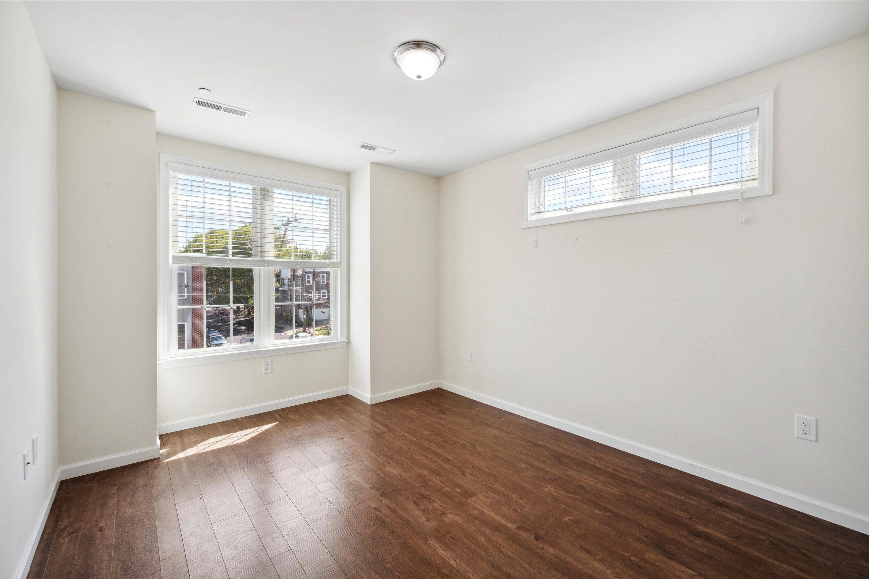 4621 Sansom St Unit 3