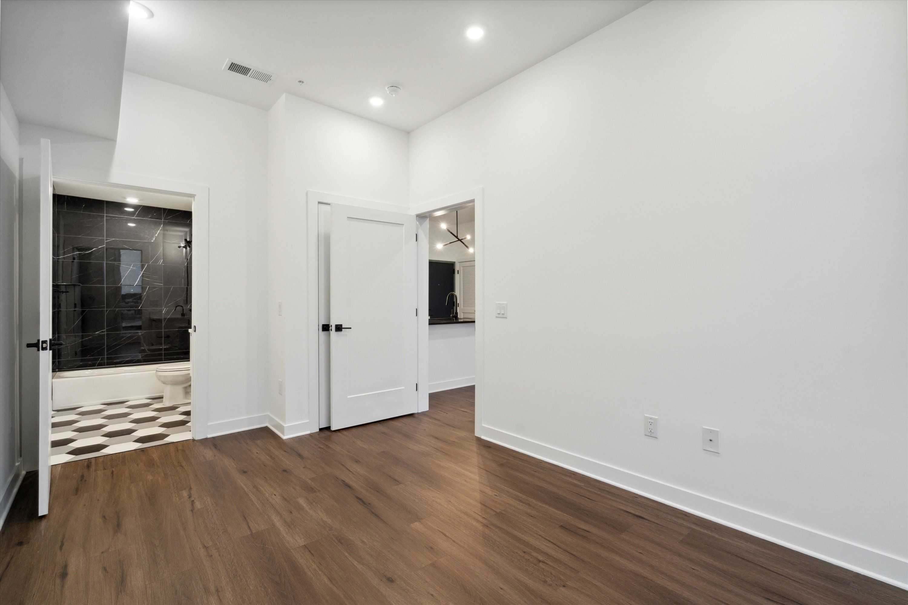 2636 E YORK ST Unit 503