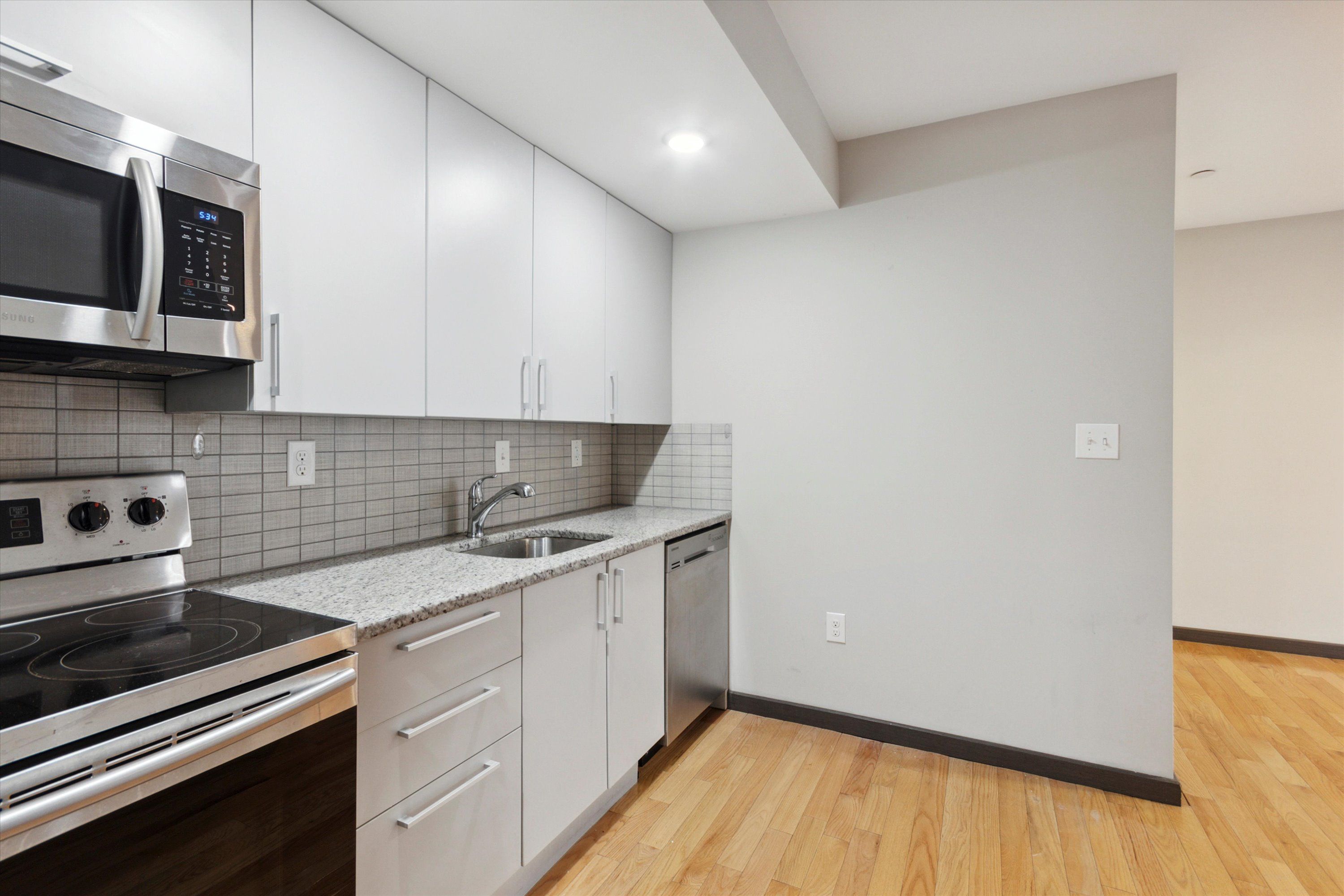 1819 GINNODO ST Unit C
