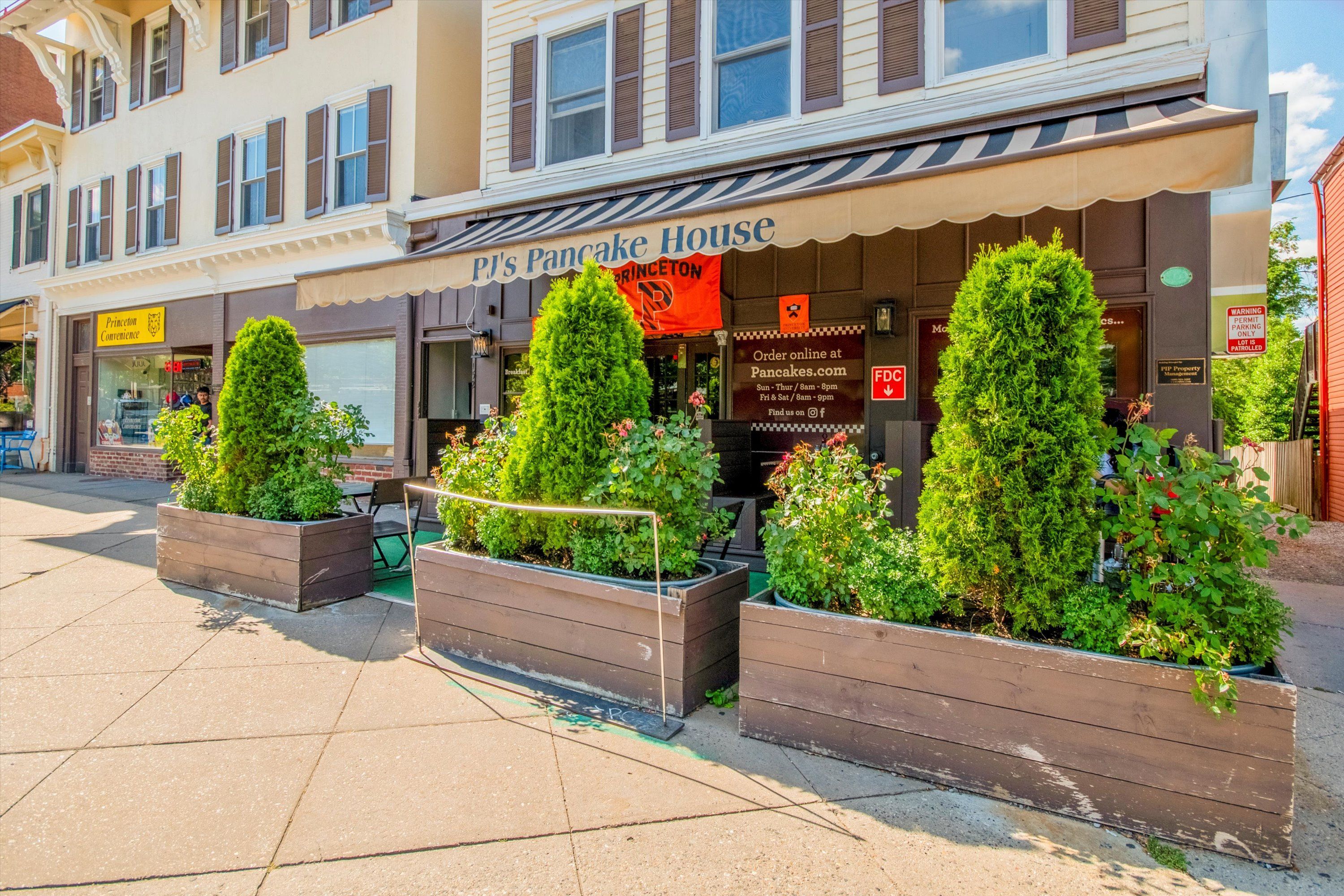 146 NASSAU ST Unit 2