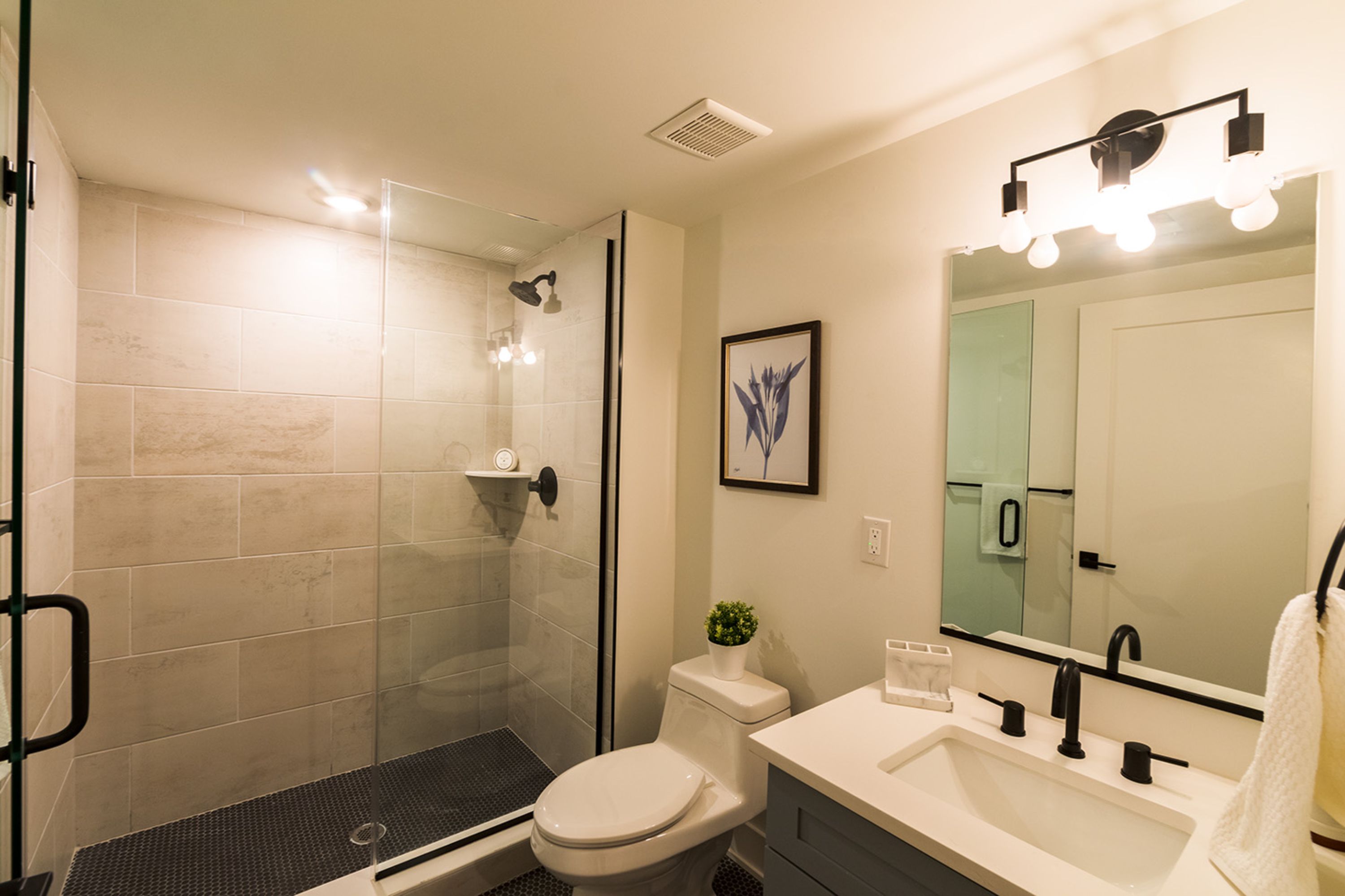 629 W GIRARD AVE Unit 304