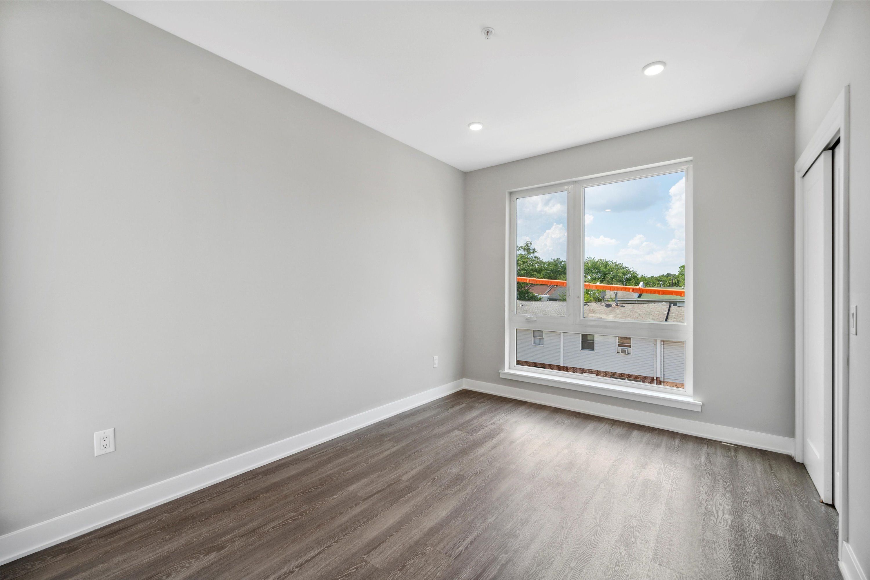 1841-43 N Gratz ST Unit C4