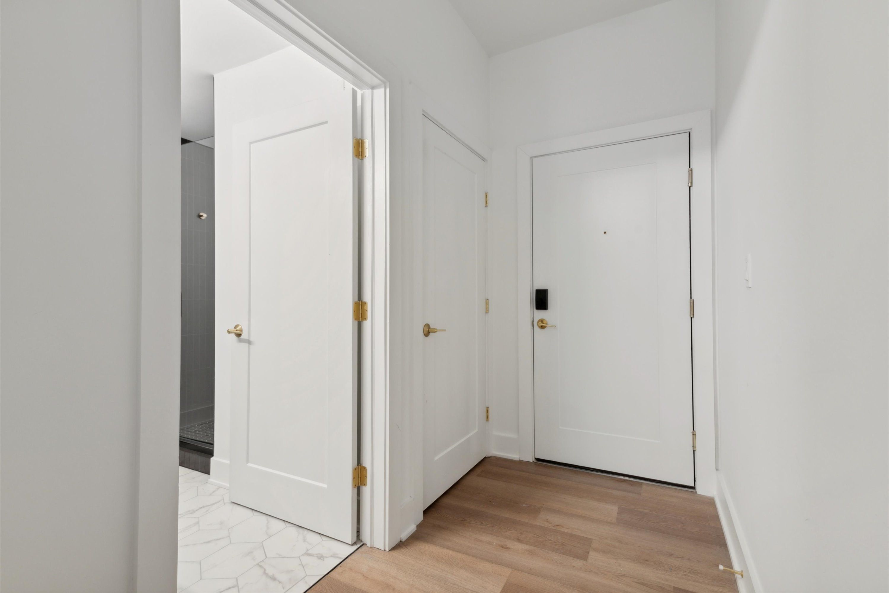 367 W Hortter St Unit 204