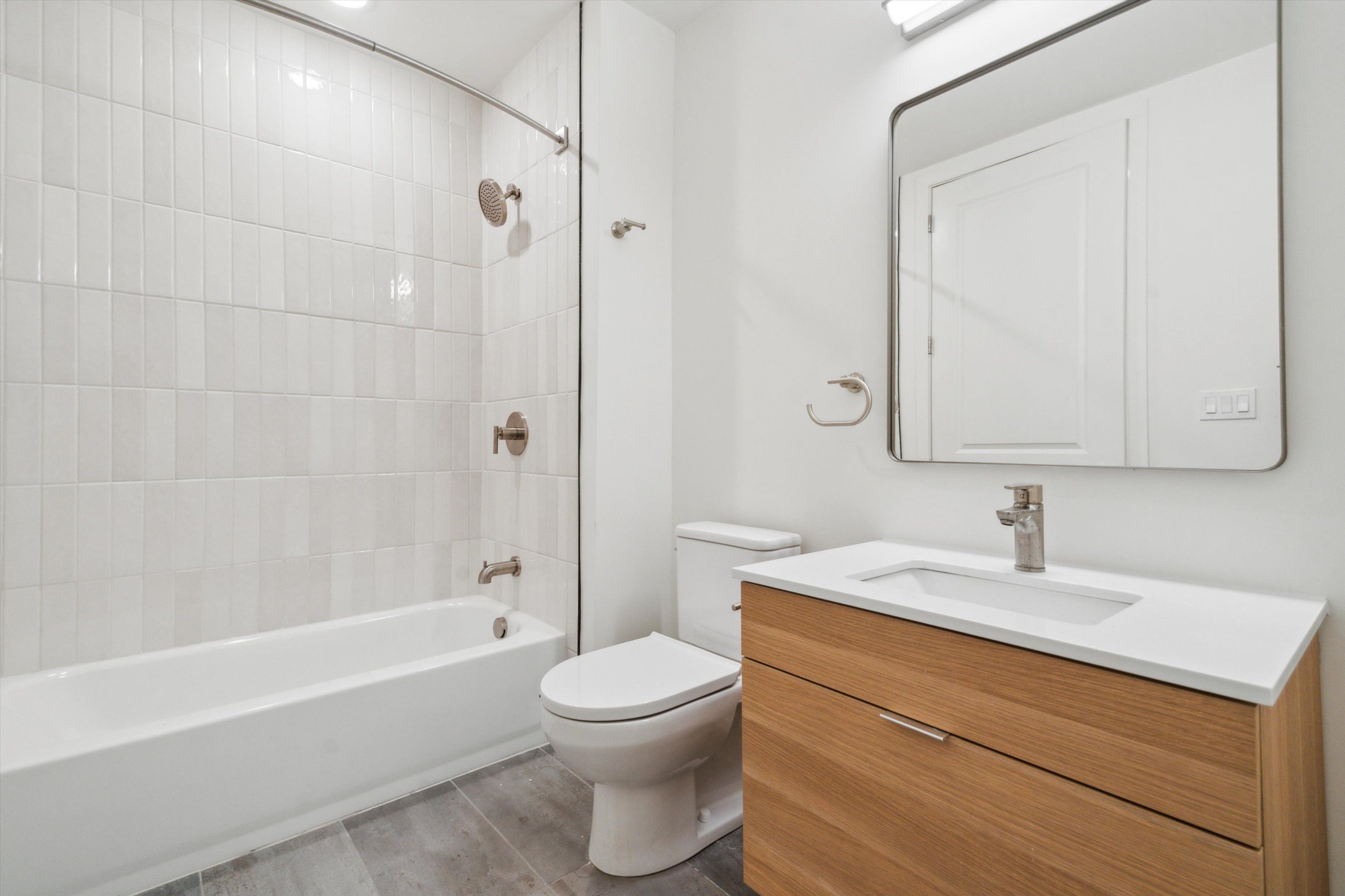 225 N 12TH ST Unit 104