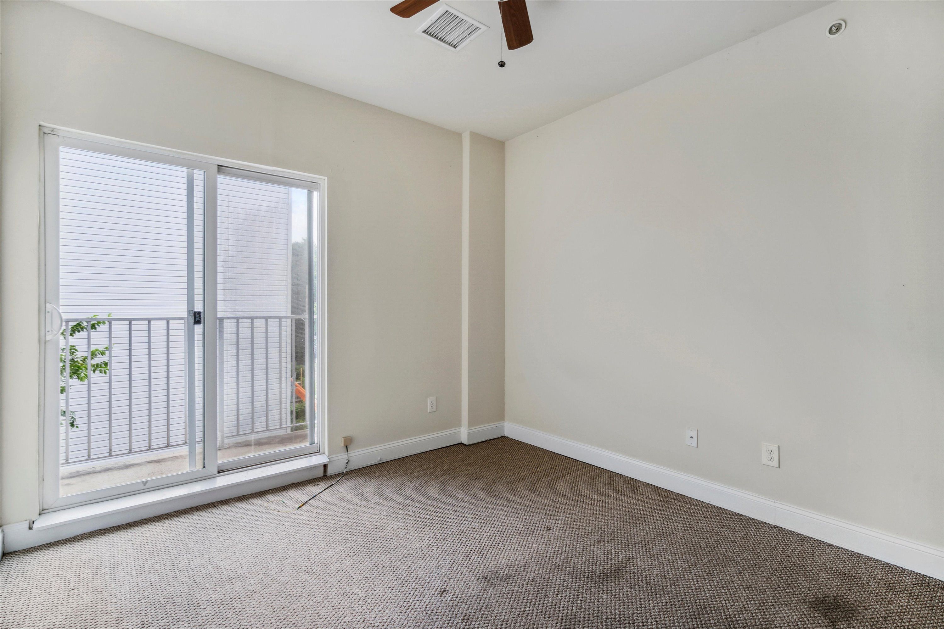 2107 N 17TH ST Unit B