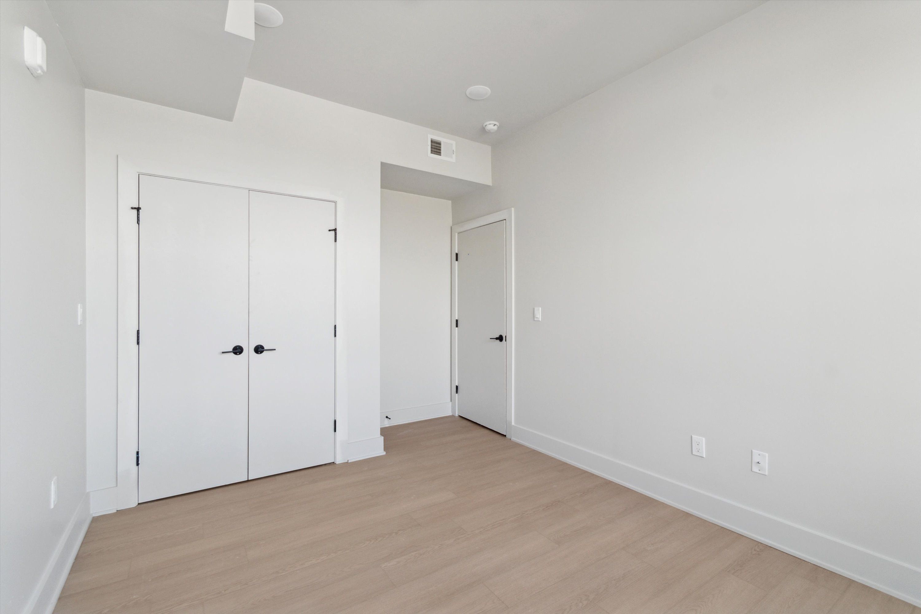5521 Wayne Ave Unit 509