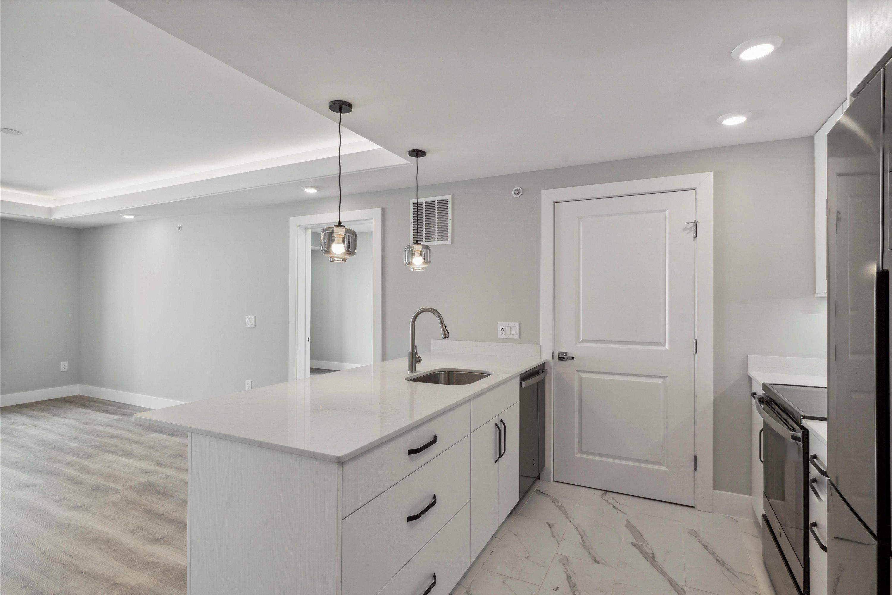 1223 N 7th St Unit 208