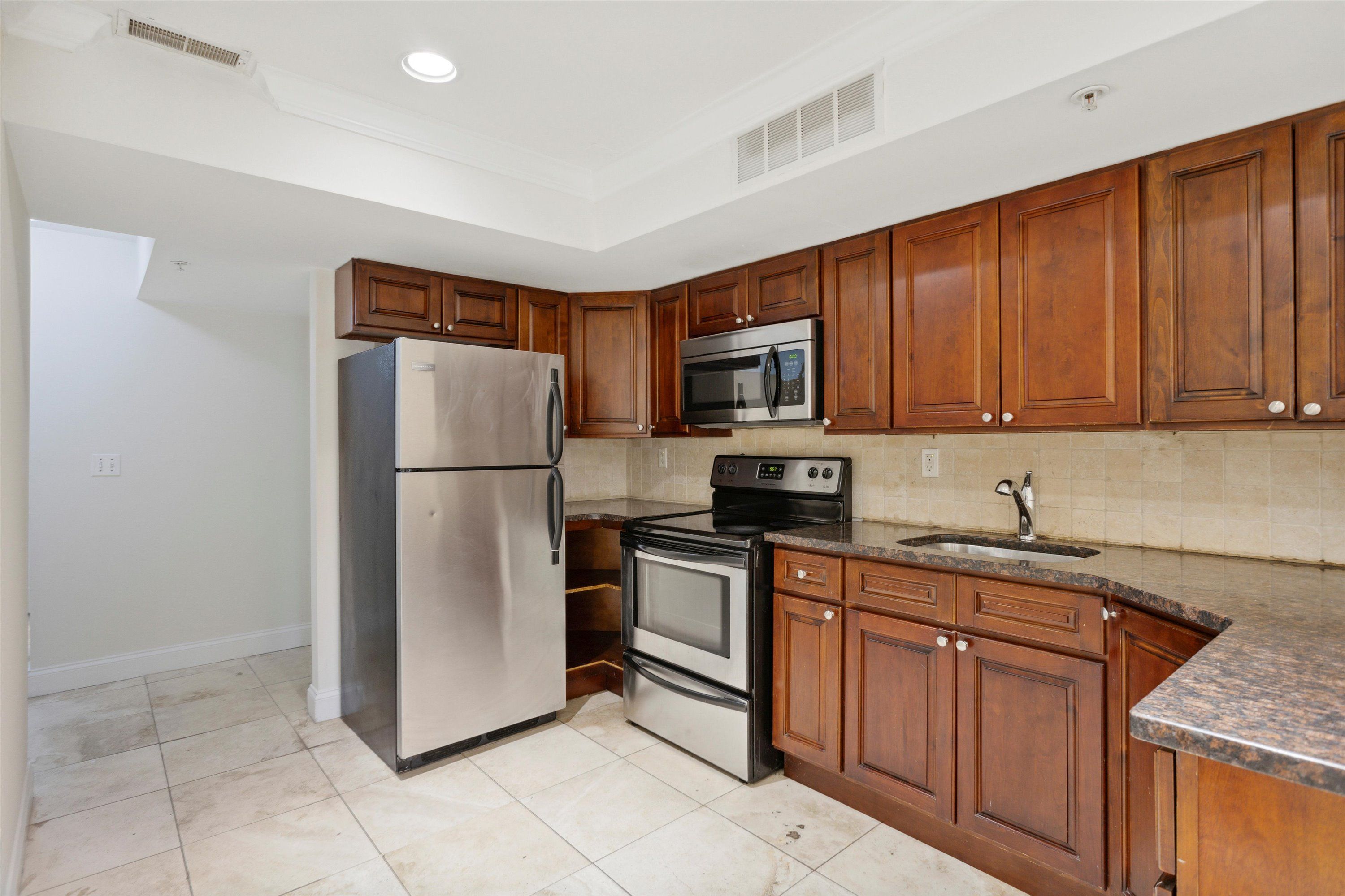 1723 Fontain ST Unit 1