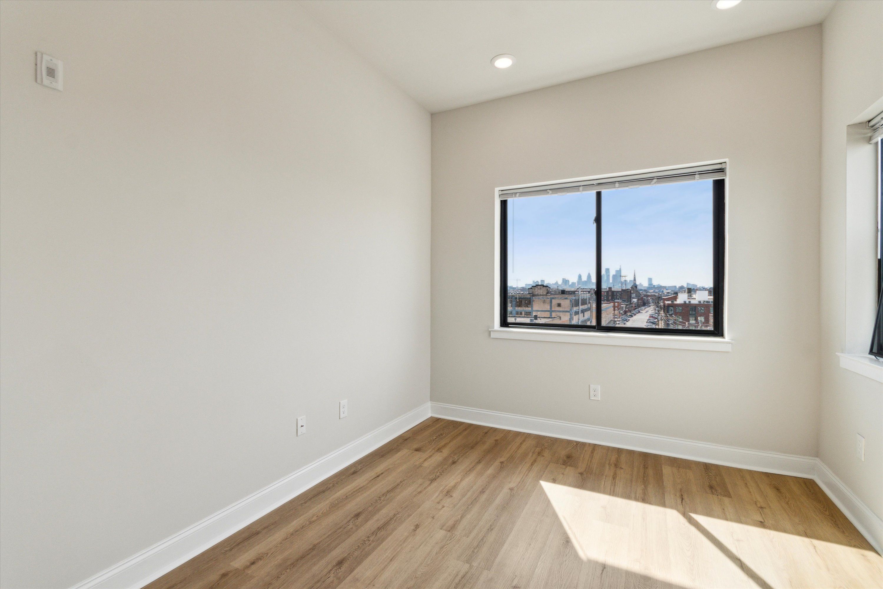 2157 E LEHIGH AVE Unit 412