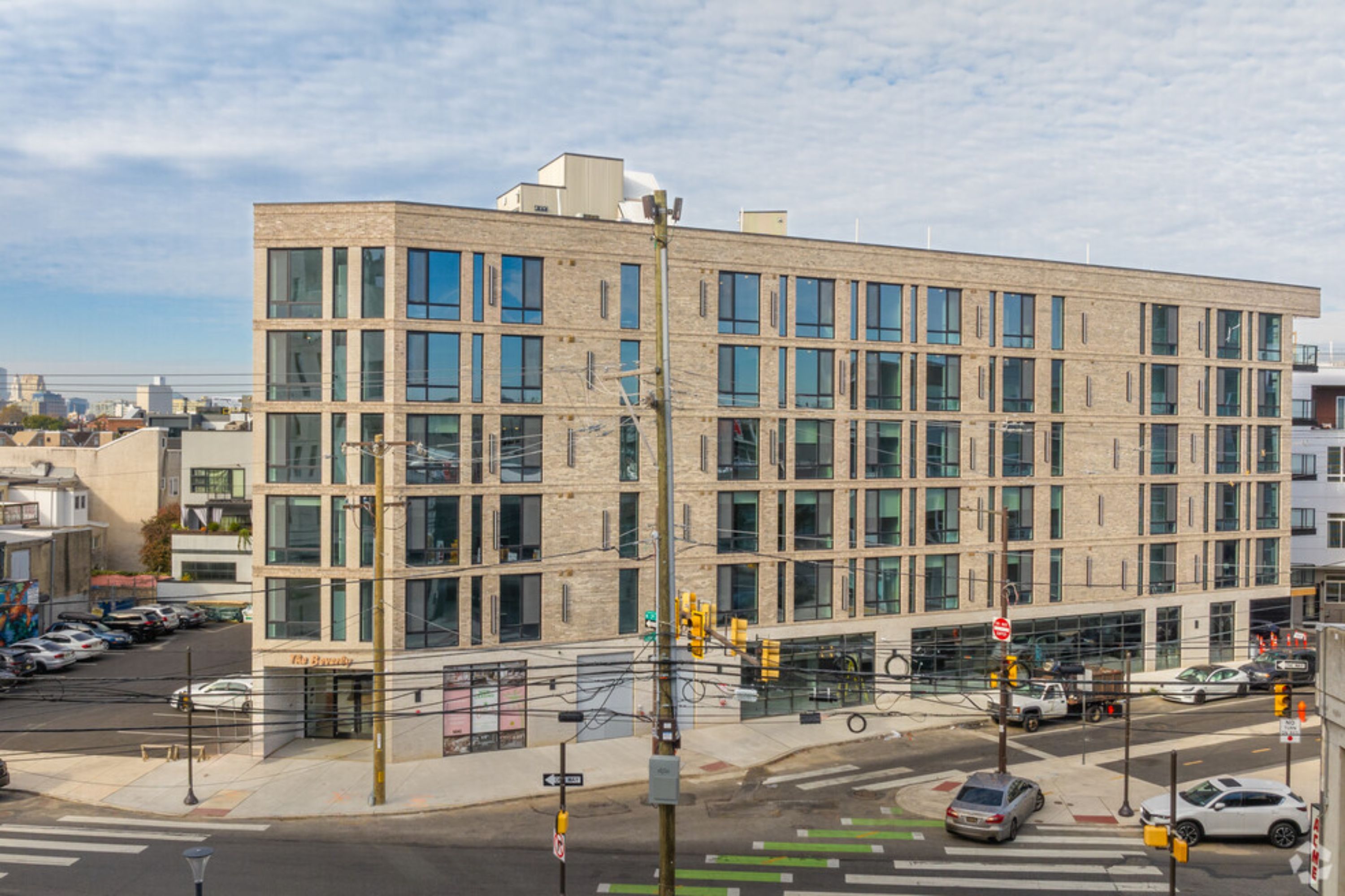 1102 GERMANTOWN AVENUE Unit 306
