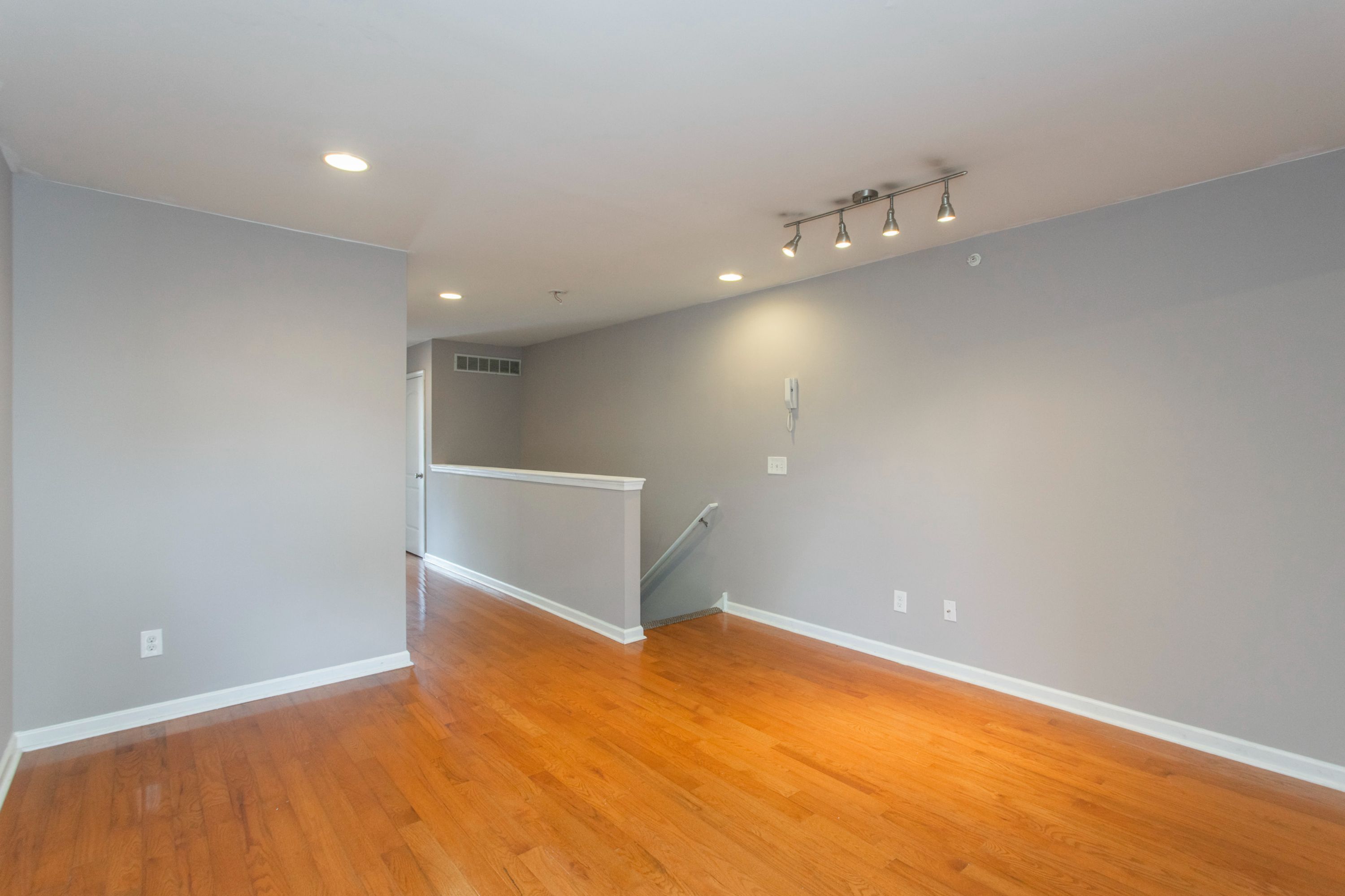 1835 WILLINGTON ST Unit 2
