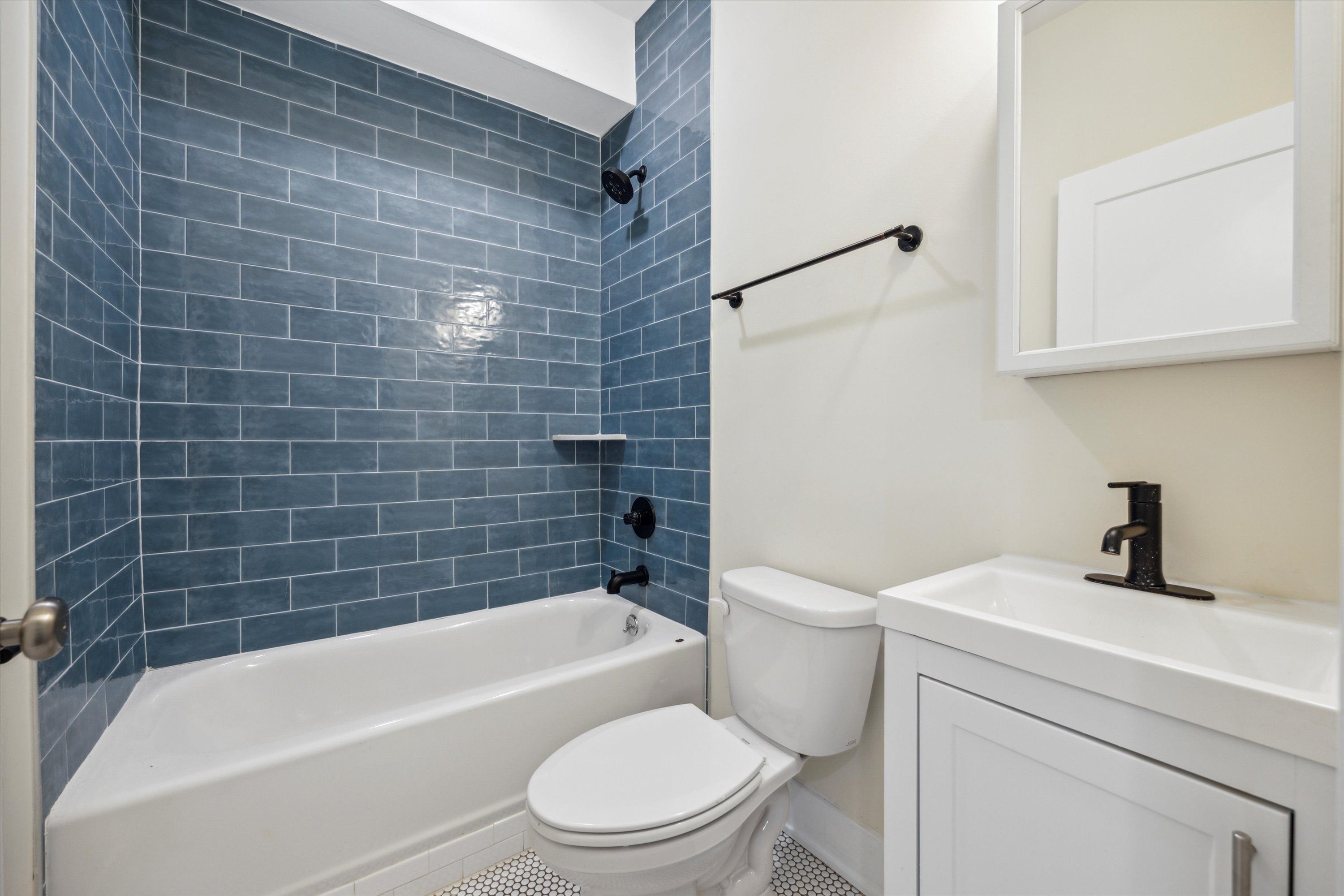 1804 W Berks St Unit 3F
