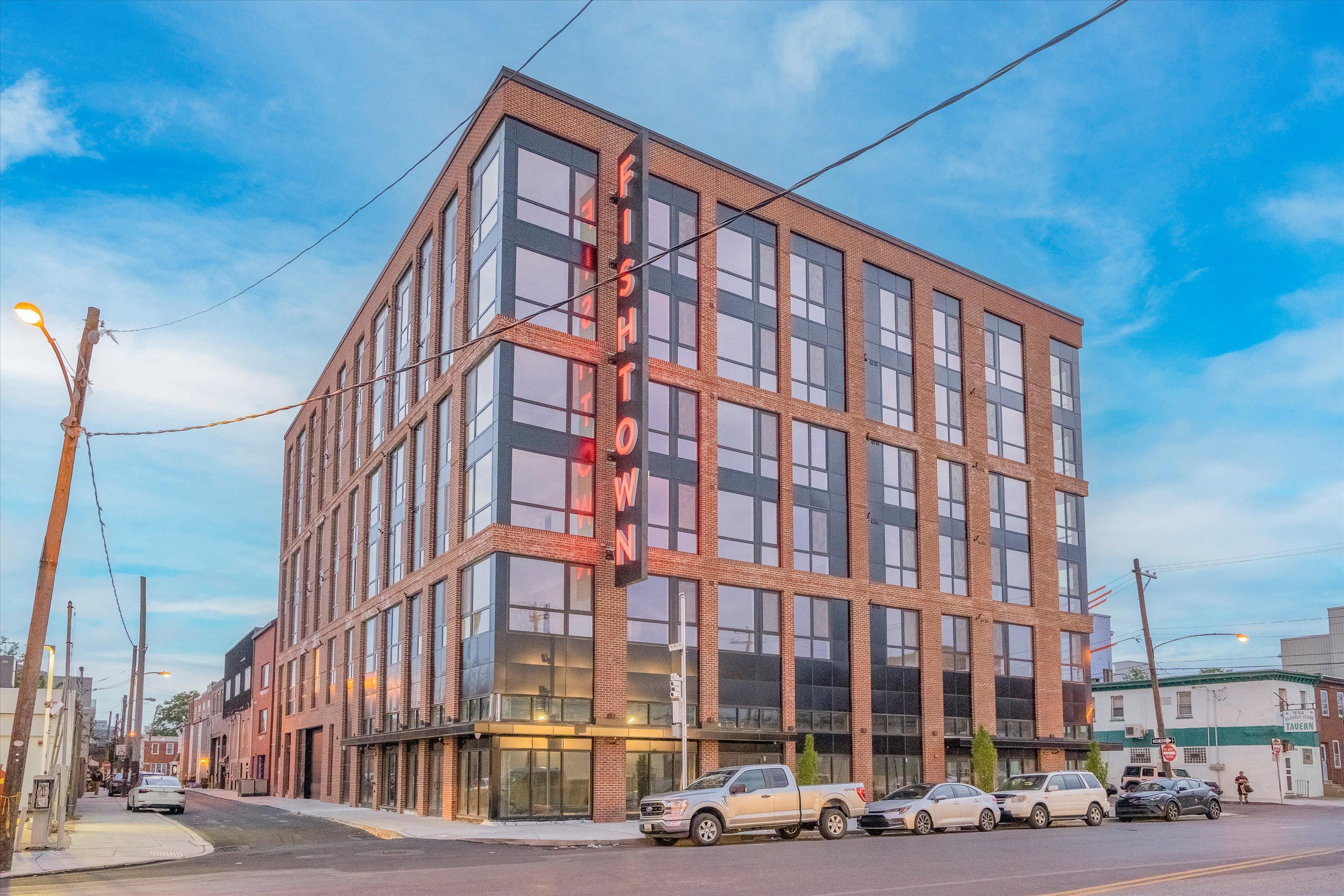 2636 E YORK ST Unit 606