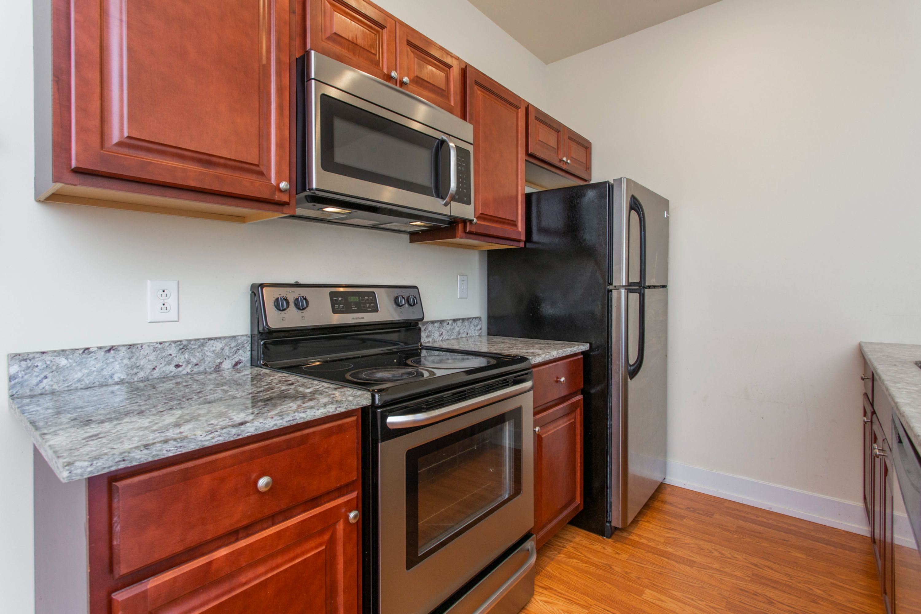 1405 N SYDENHAM ST Unit B2