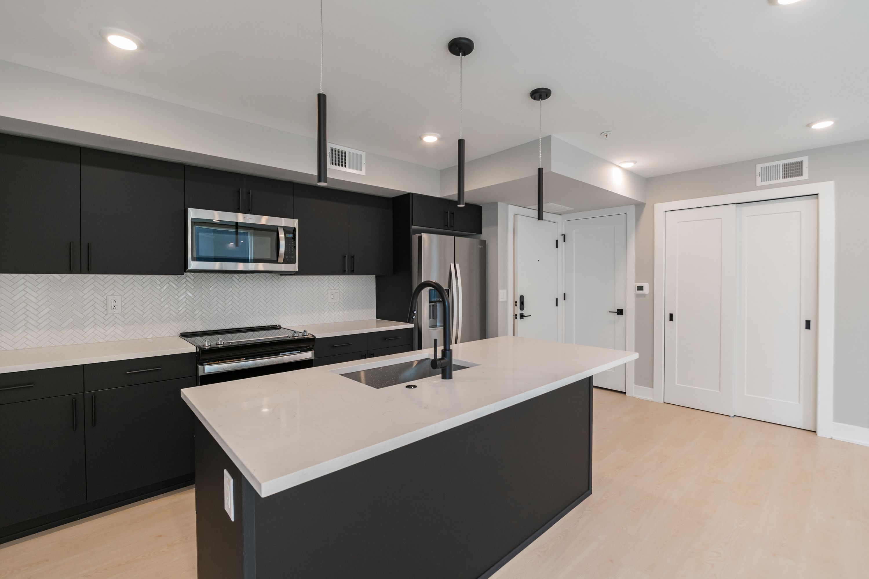 6604 Ridge Avenue Unit 401