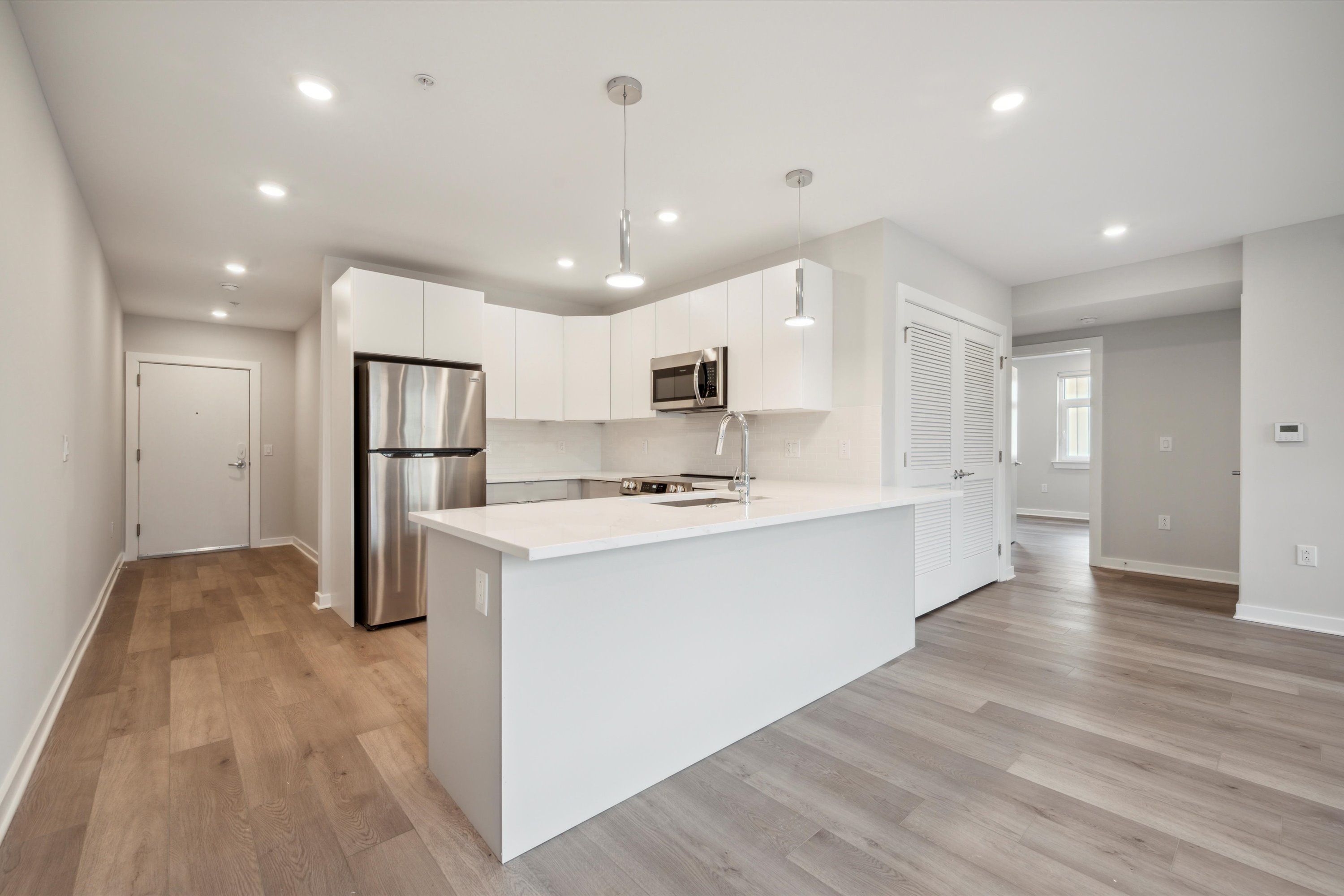3449 SCOTTS LANE Unit B421