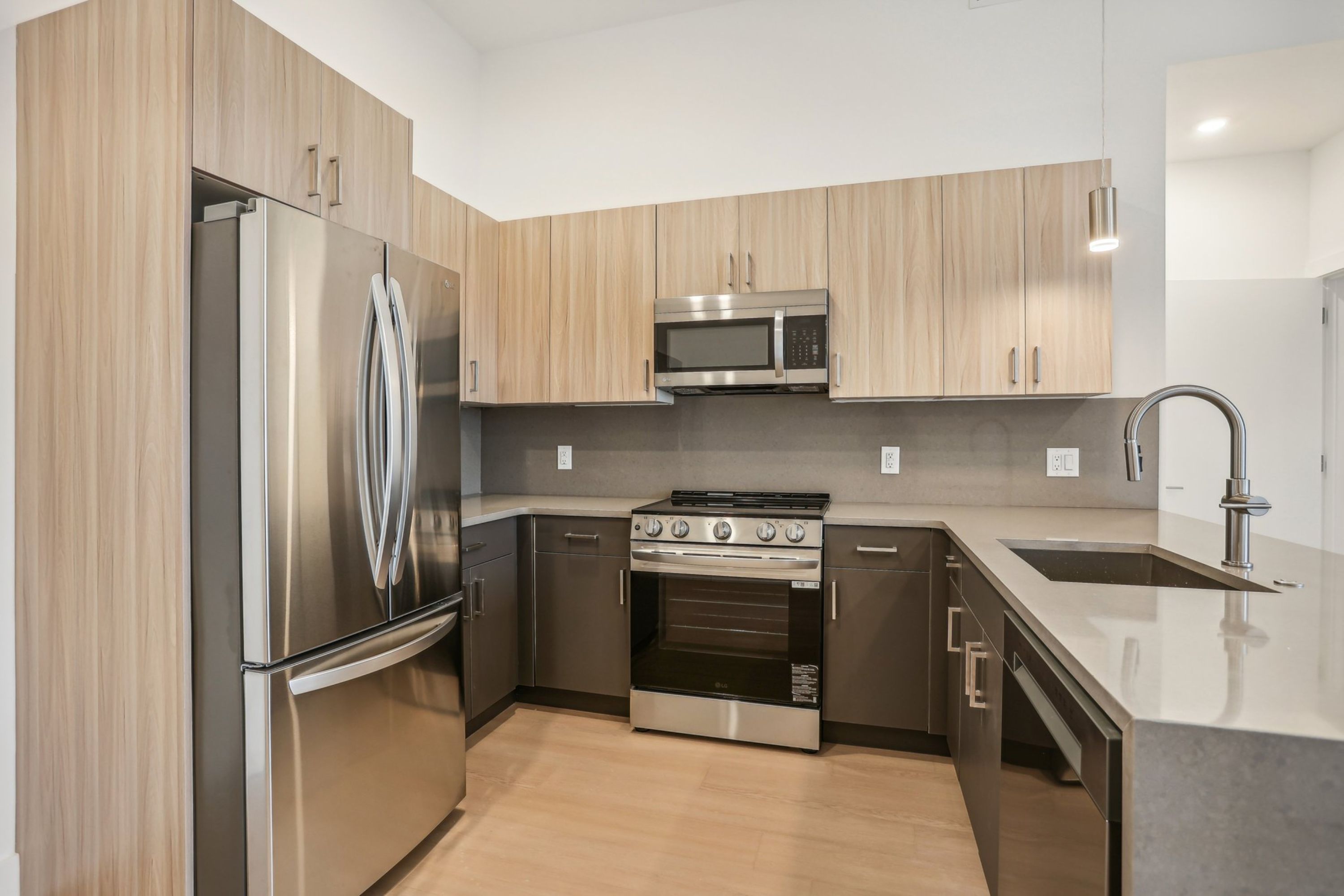 1731 Tilghman St Unit 306