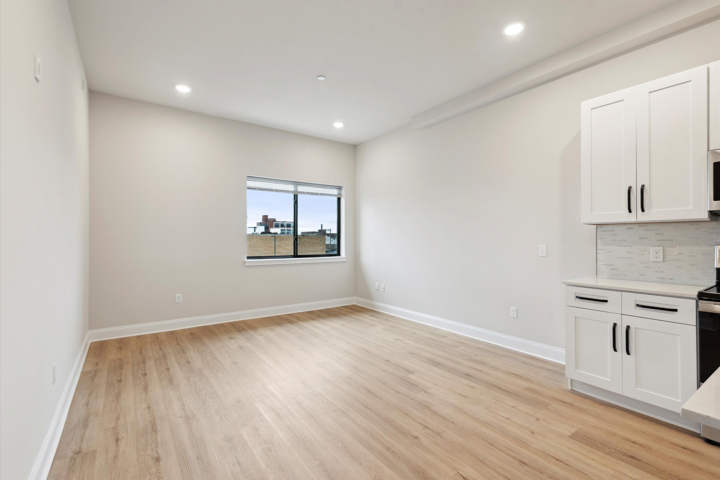 2157 E LEHIGH AVE Unit 307