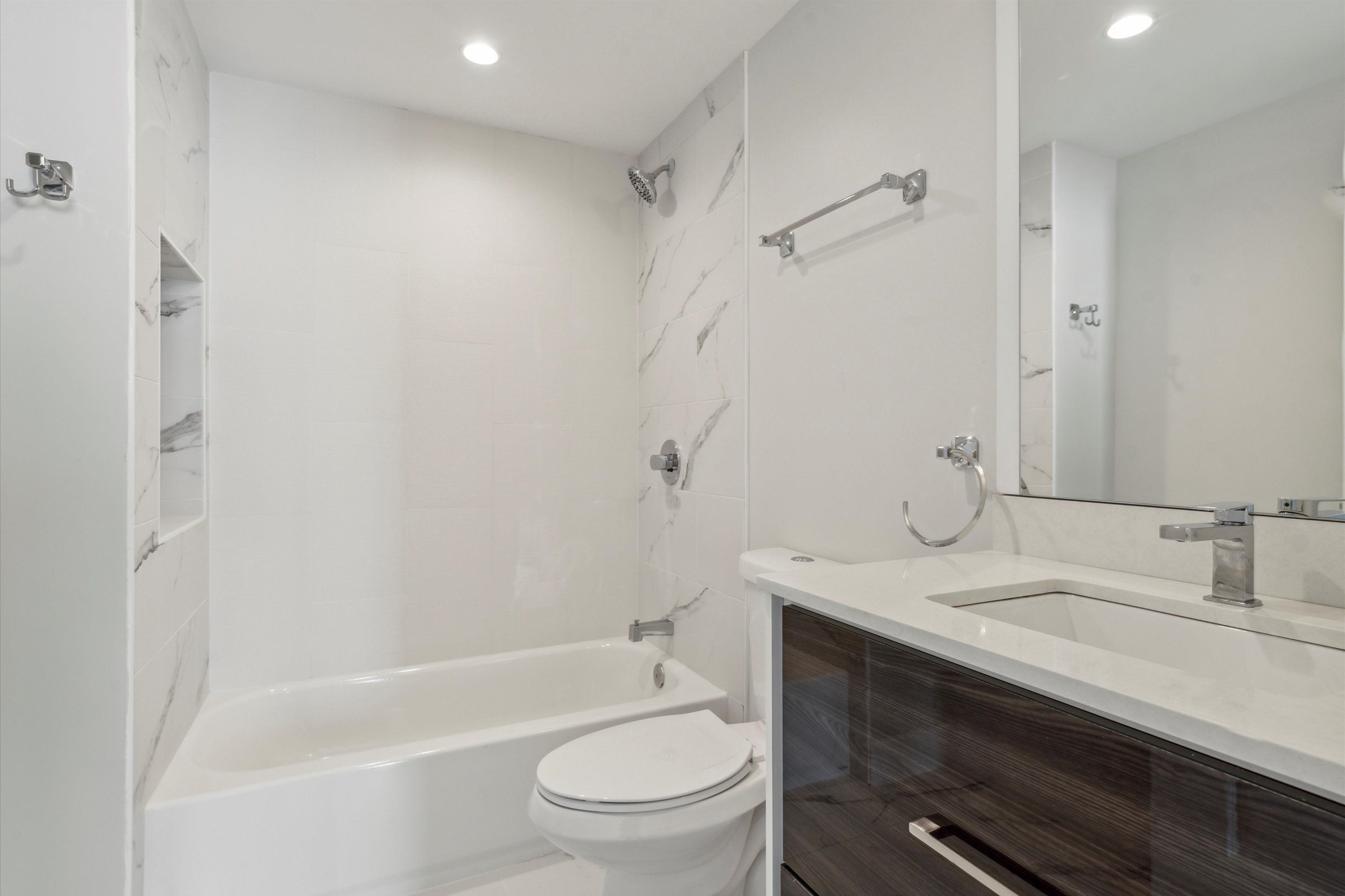 1223 N 7th St Unit 208