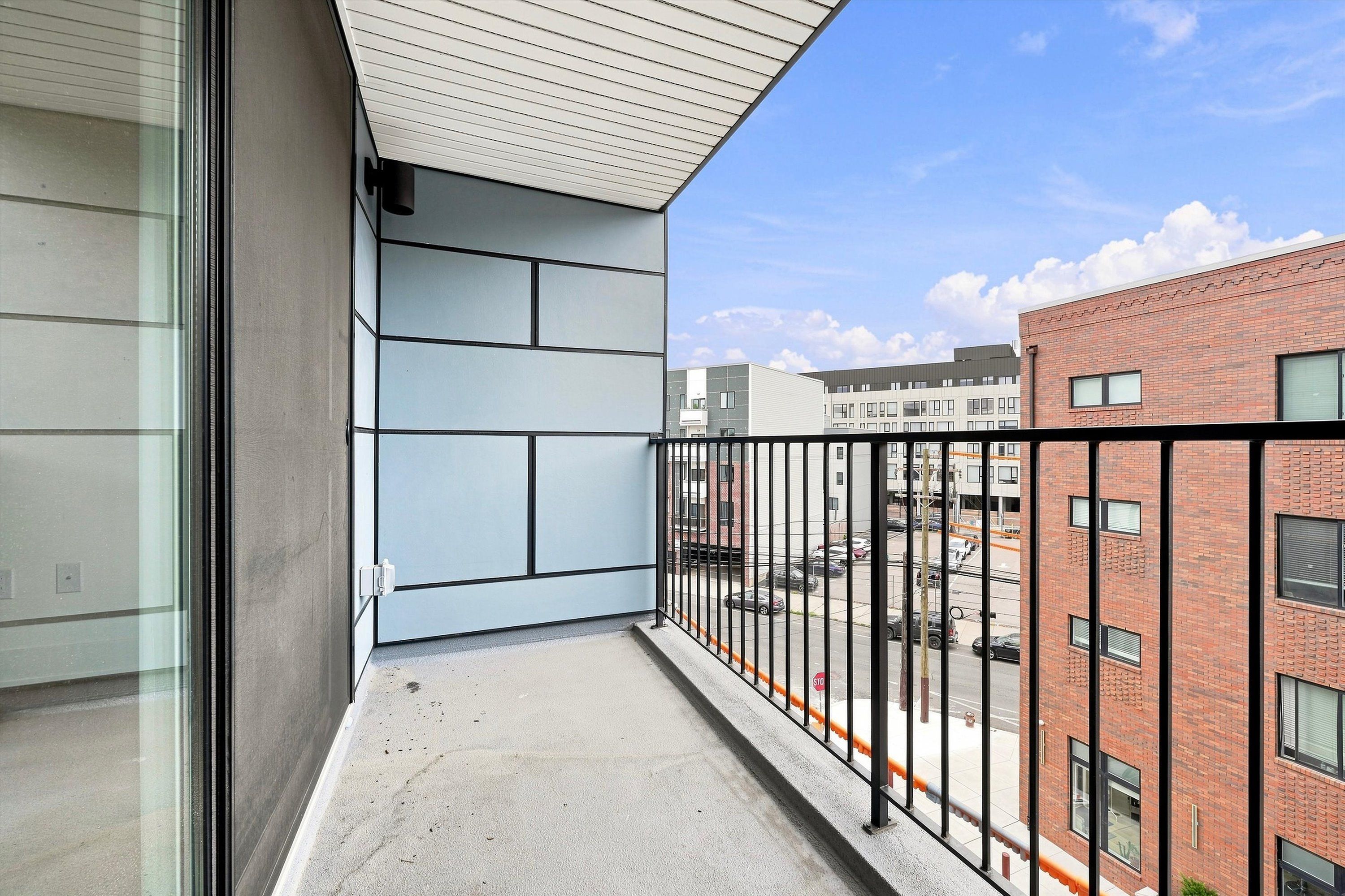 1731 Tilghman St Unit PH1