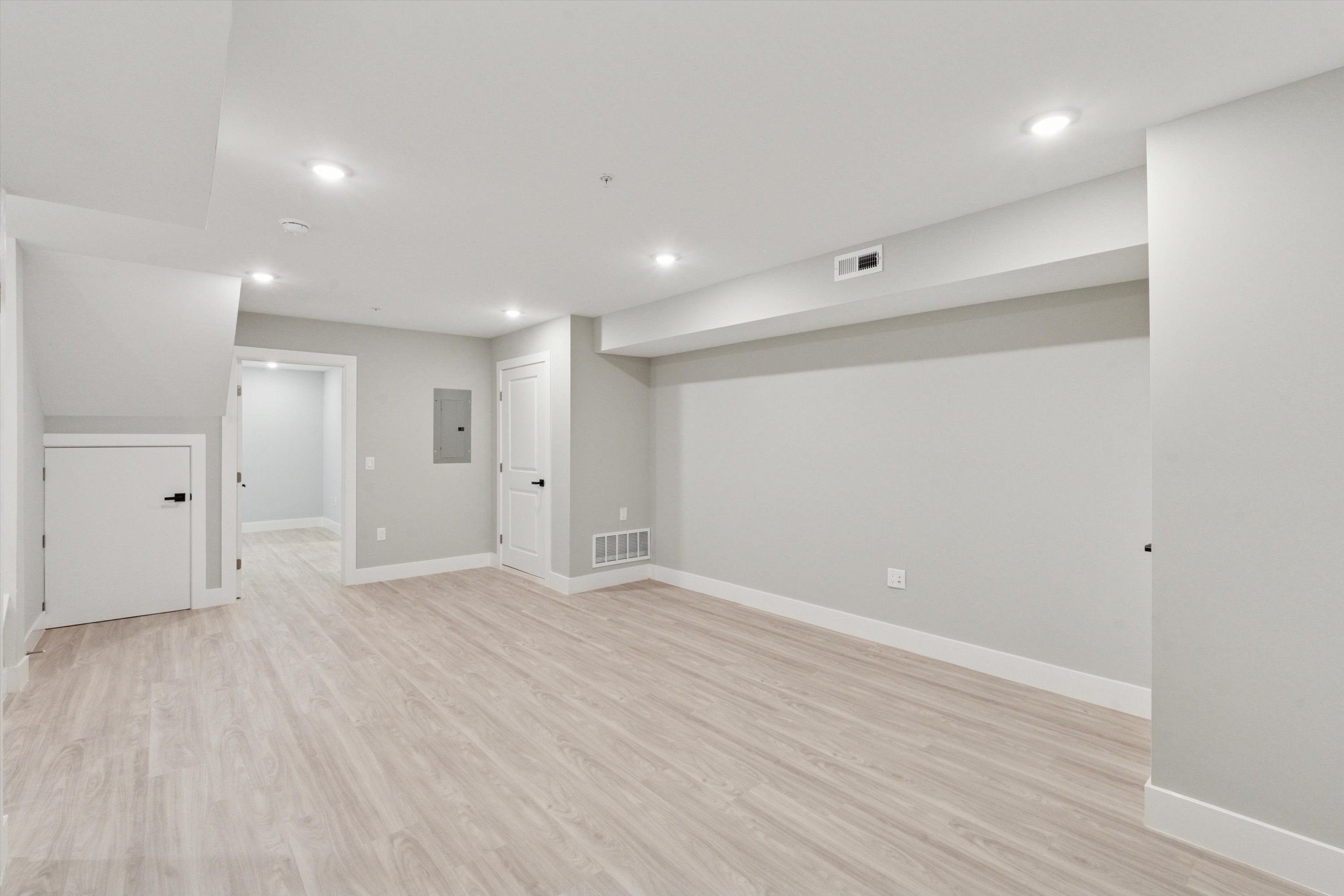 2401 N 2ND St Unit H1