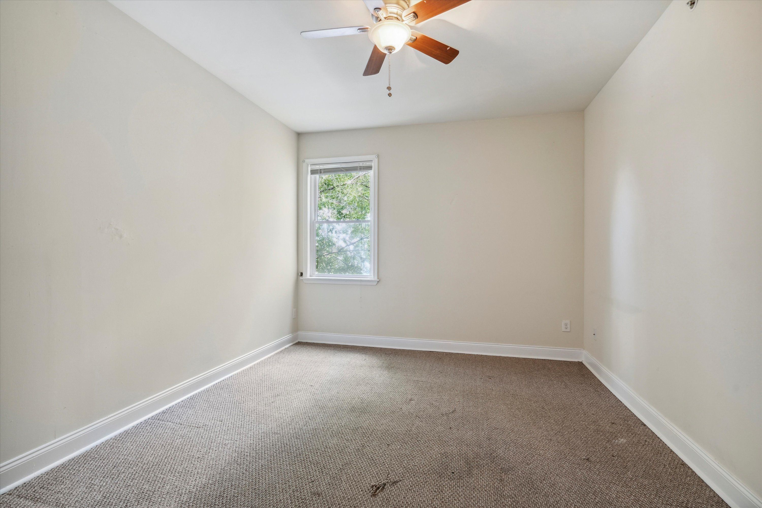 2107 N 17TH ST Unit B