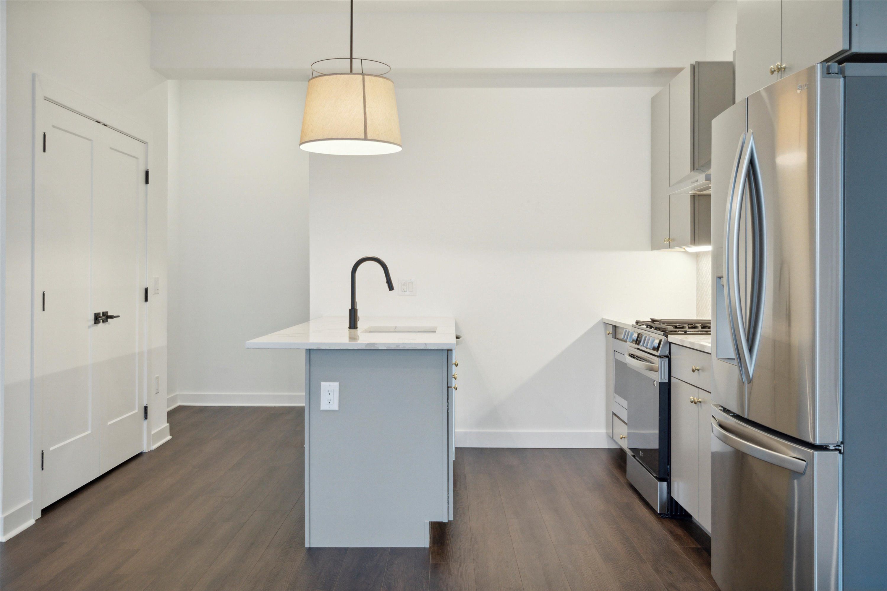 2636 E YORK ST Unit 605