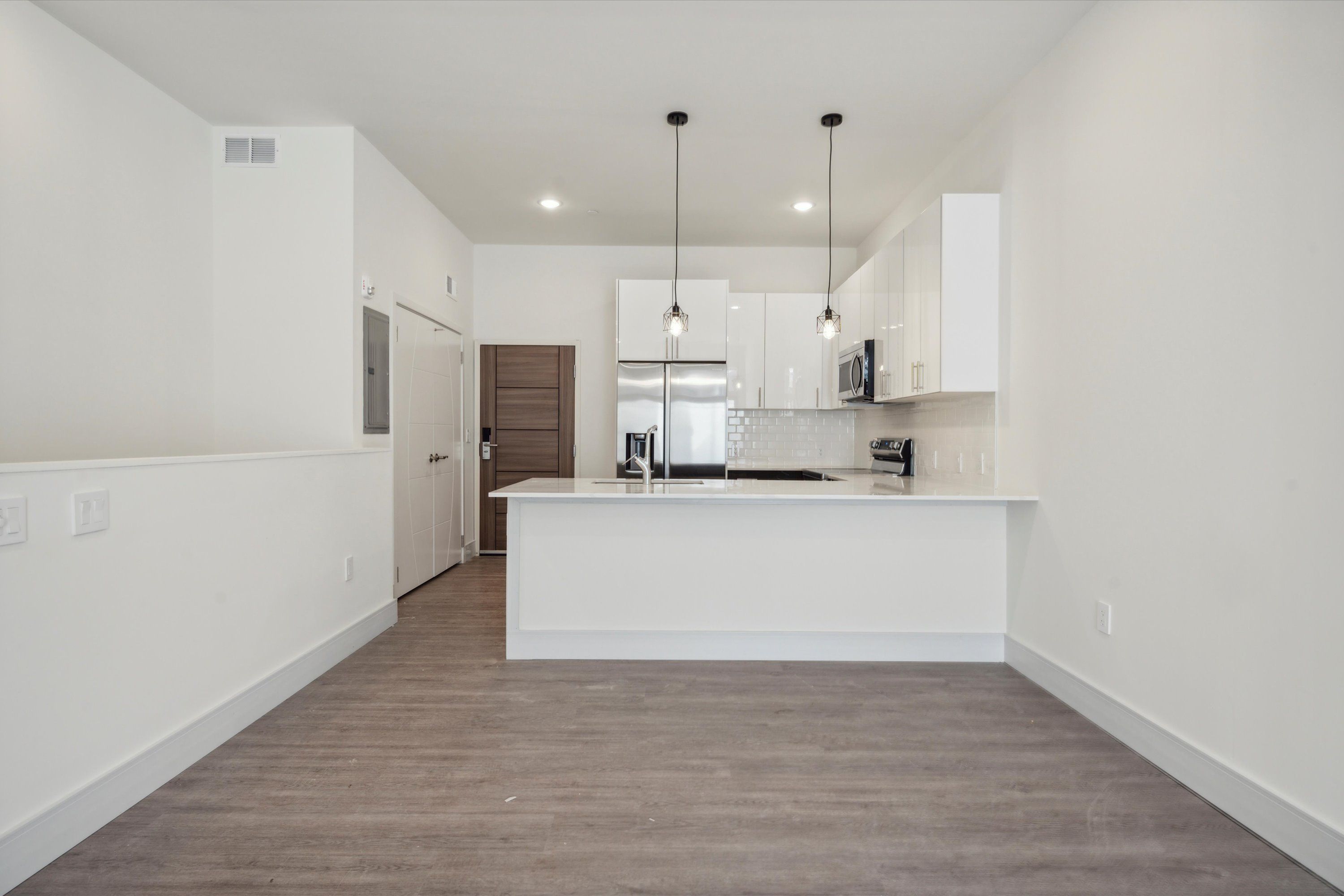 1221 E Fletcher St Unit 108