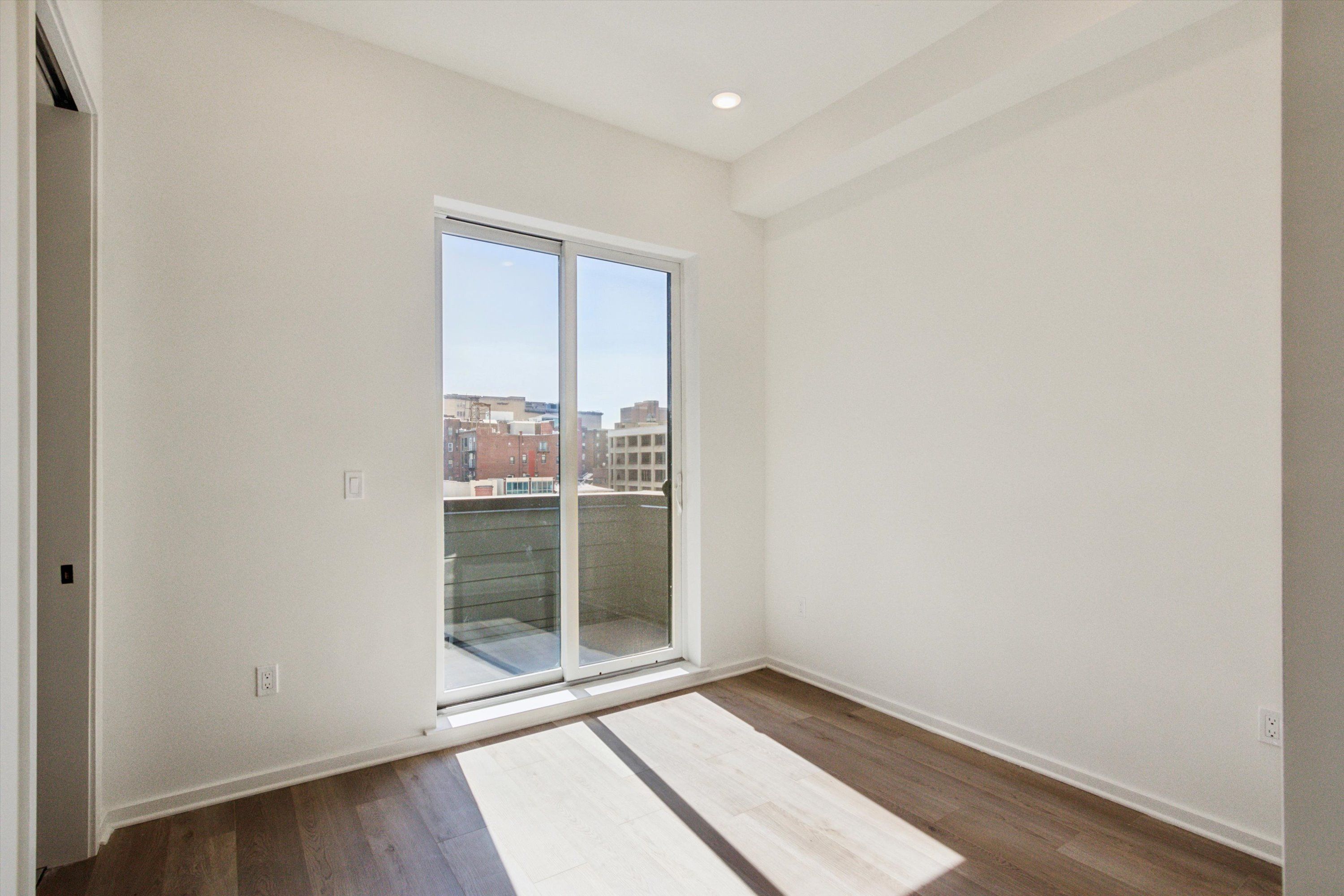 225 N 12TH ST Unit 602