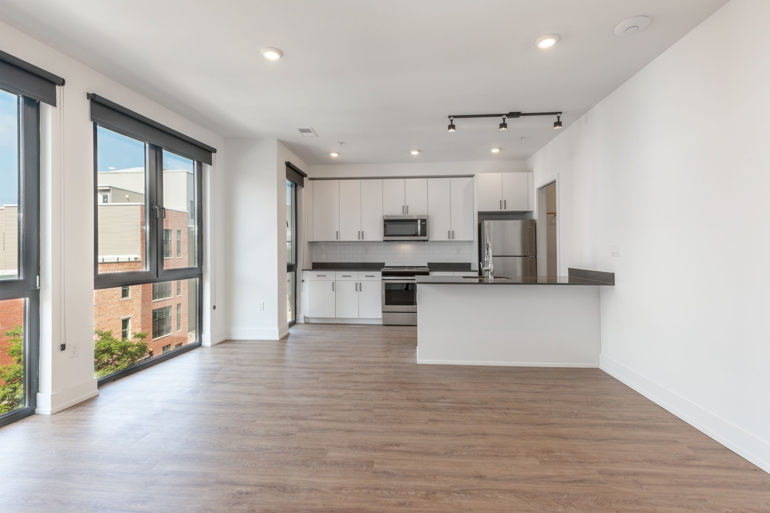 1519 Ridge Ave Unit 403
