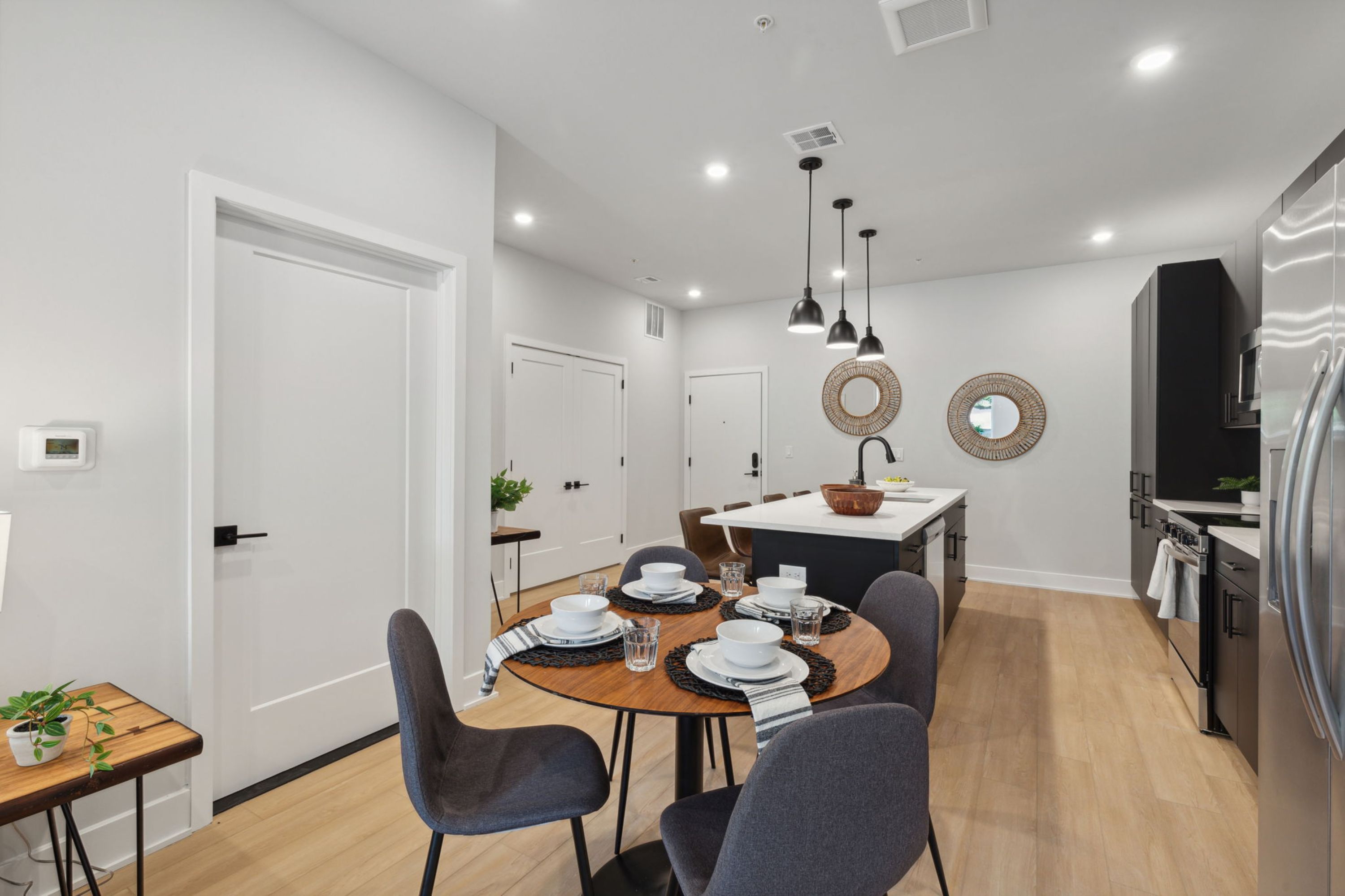 6910 Ridge Avenue Unit 412